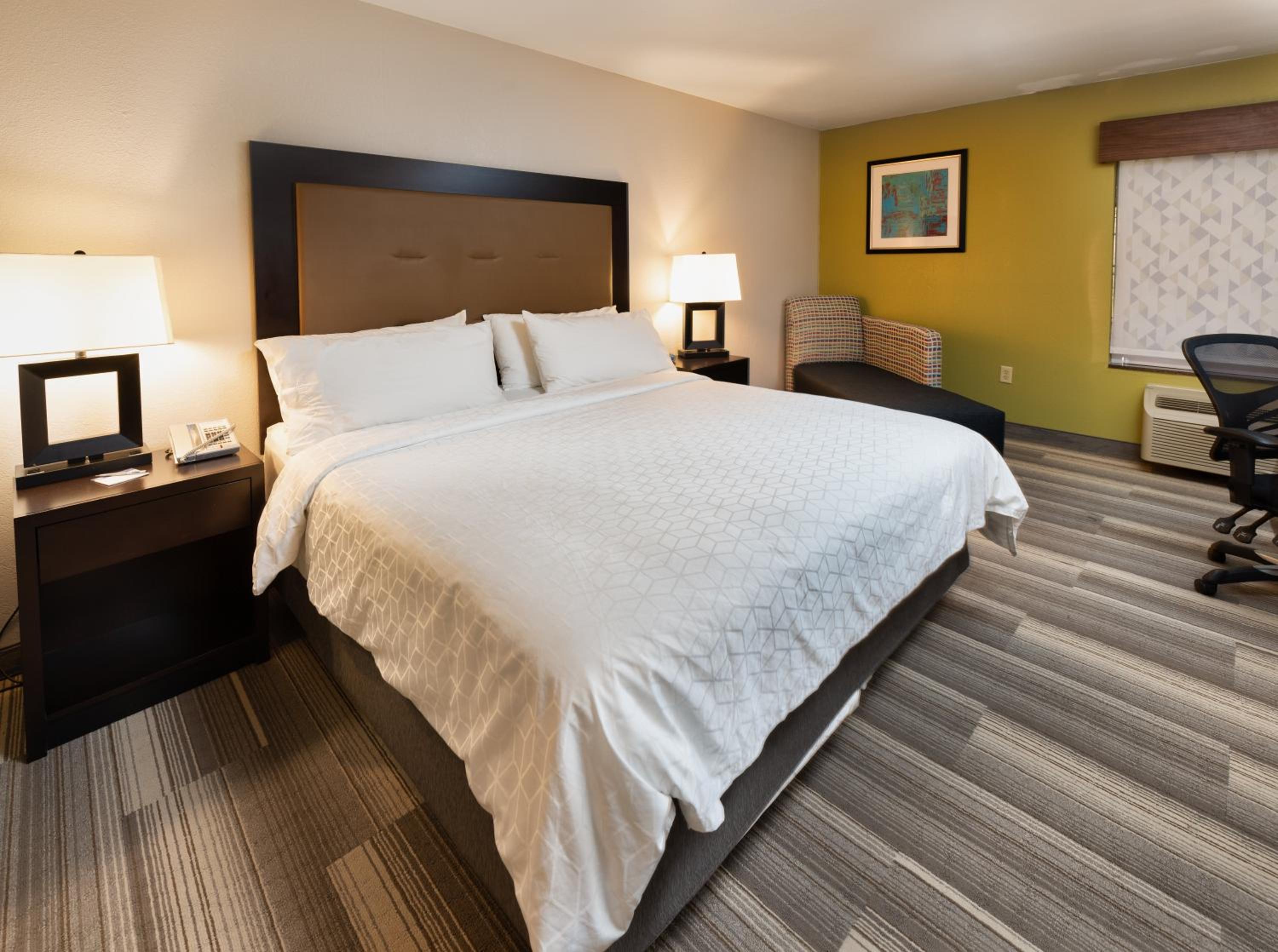 KING BED-NON SMOKING - Photo 2