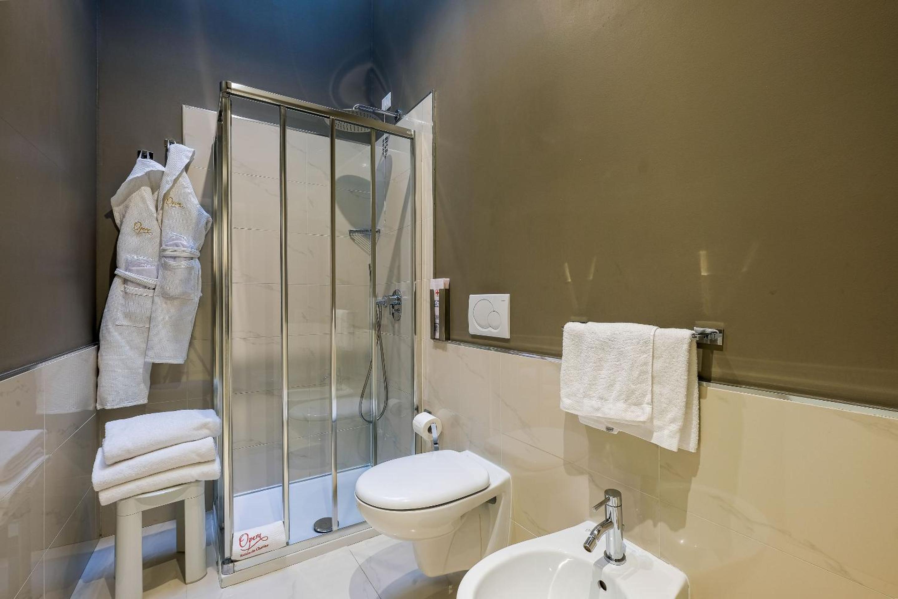 Two-Bedroom Apartment - Photo 4