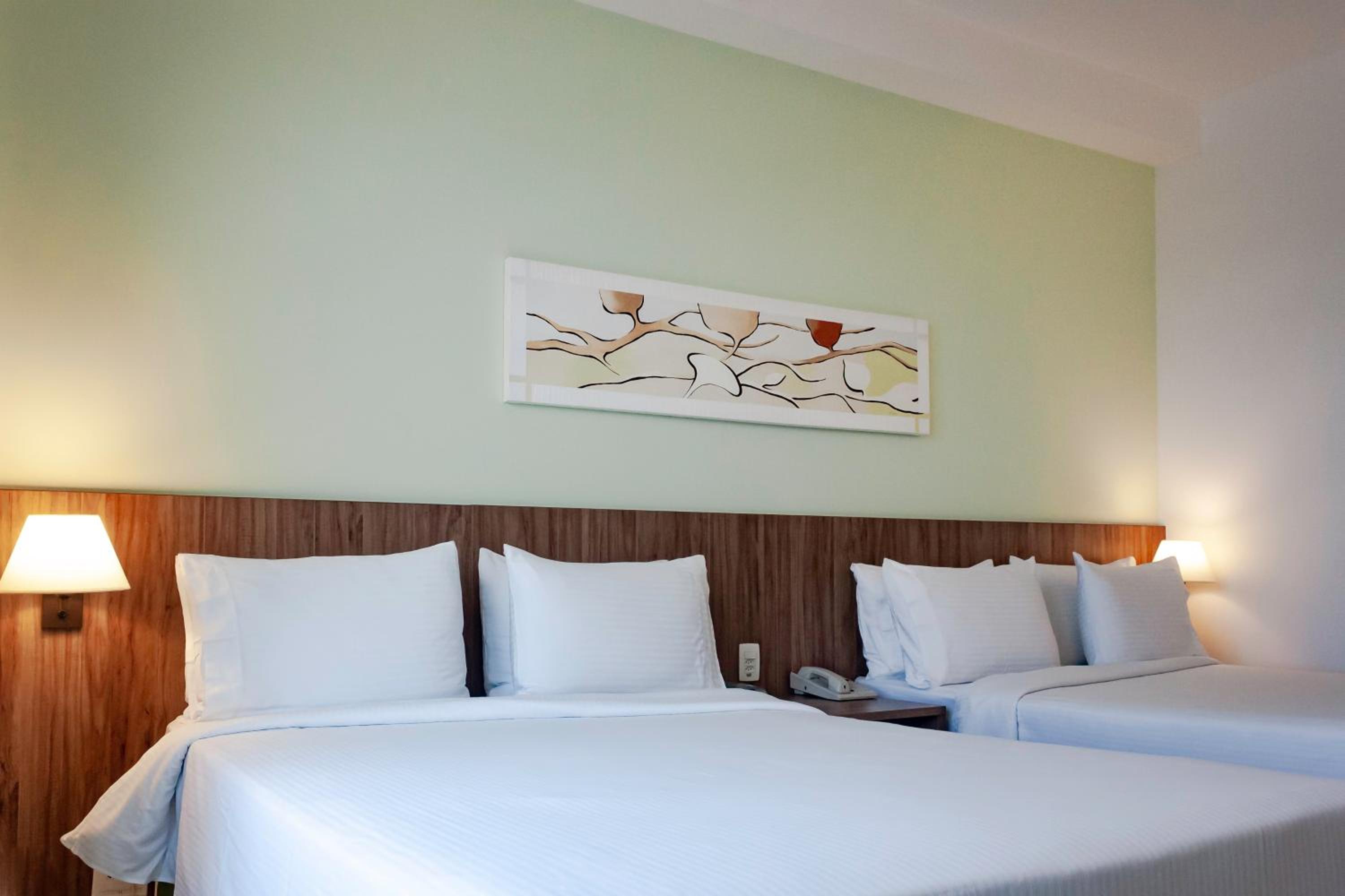 Standard Double Room with Two Double Beds - Photo 4