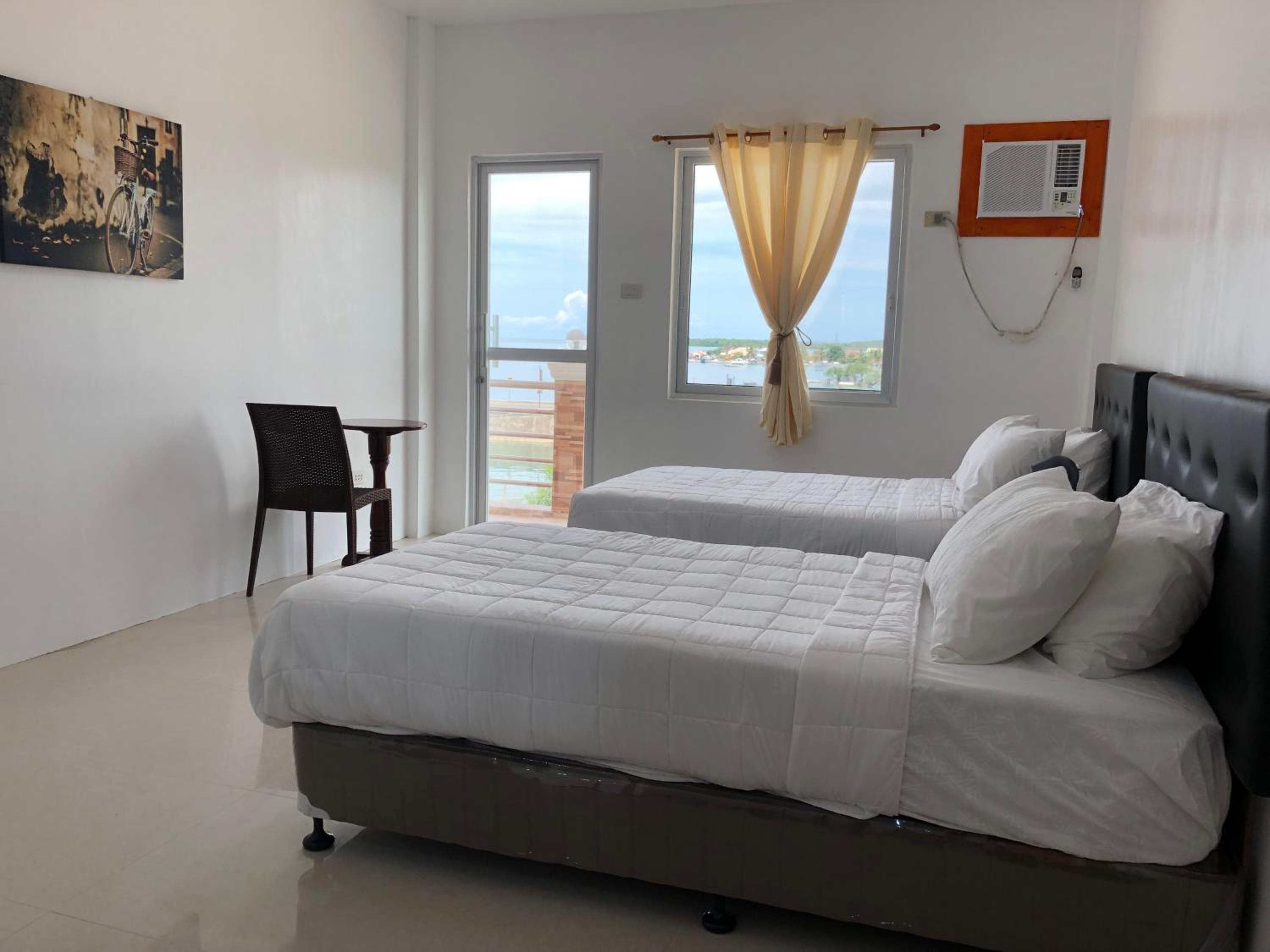 Deluxe Room - Photo 1