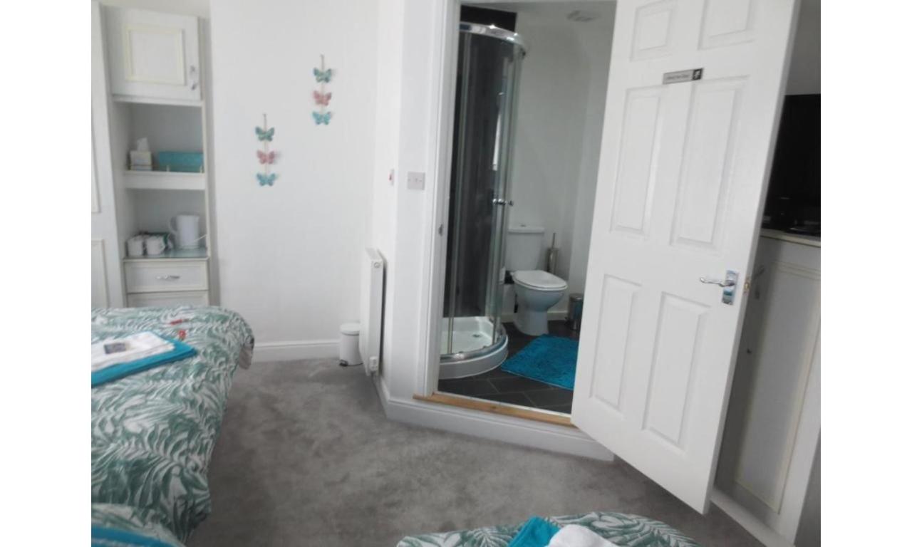 Family Room with Private Bathroom and Private Balcony - Photo 3