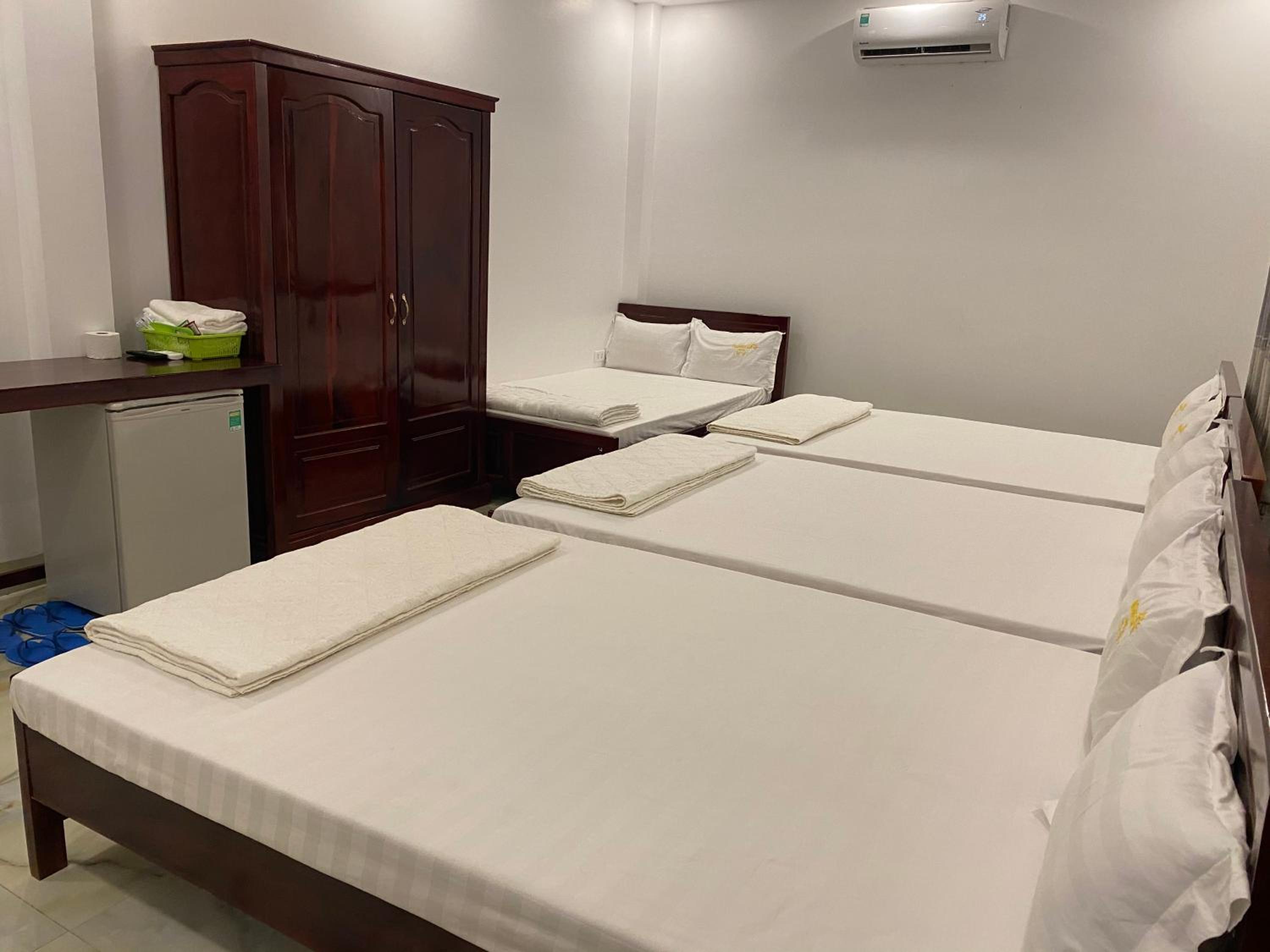 4-Bed Mixed Dormitory Room photo 1