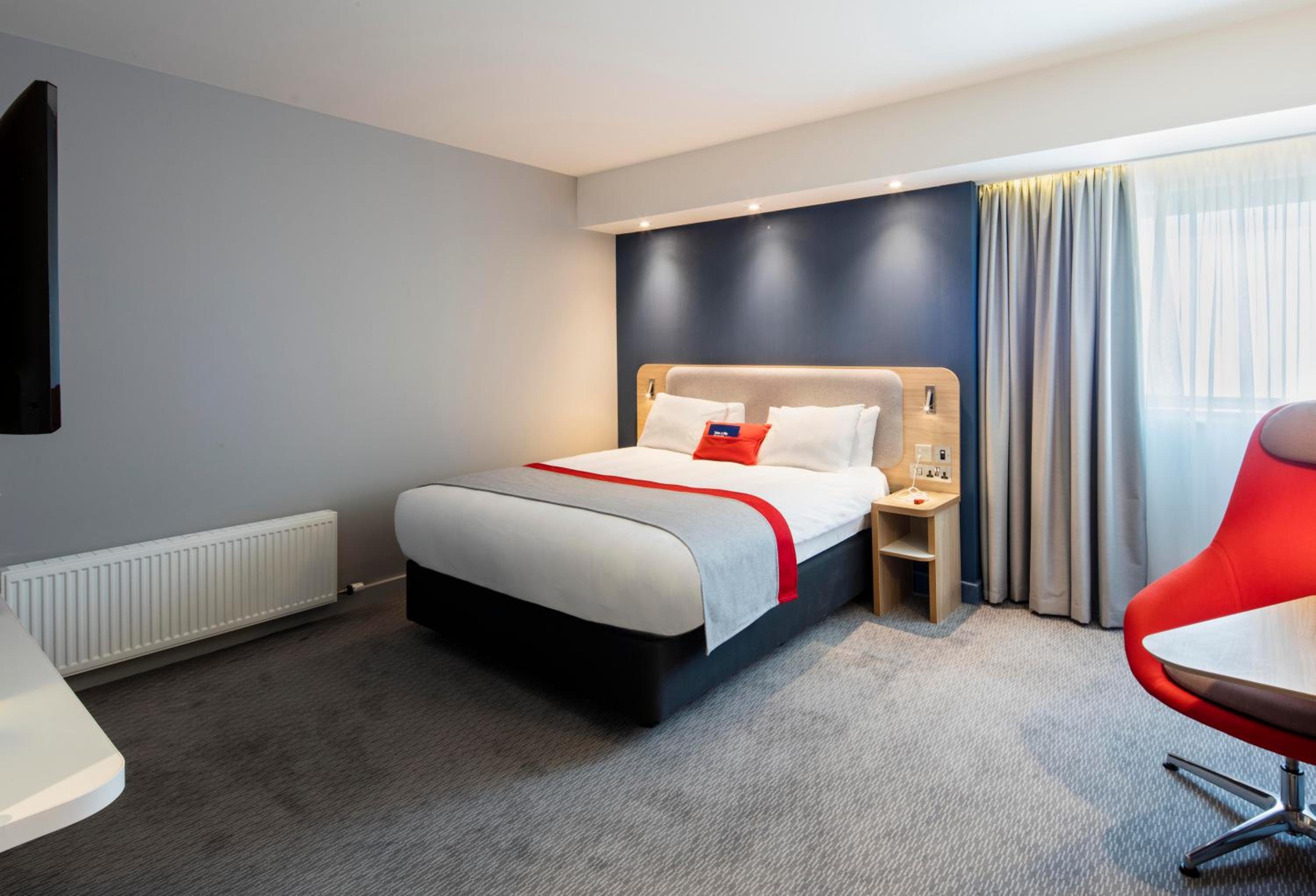 Double Room with Free Hot Breakfast - Accessible - Photo 2