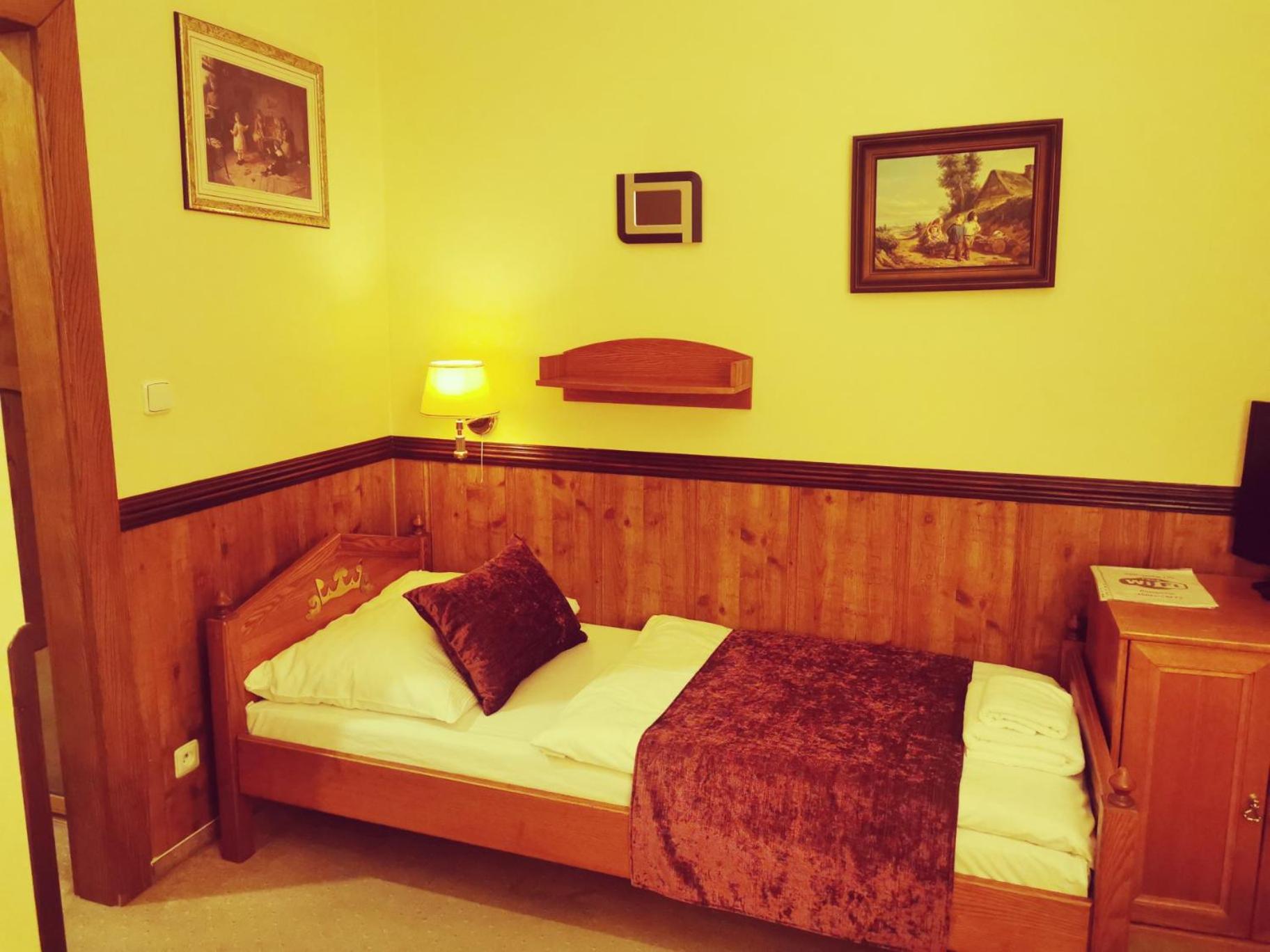 Single Room