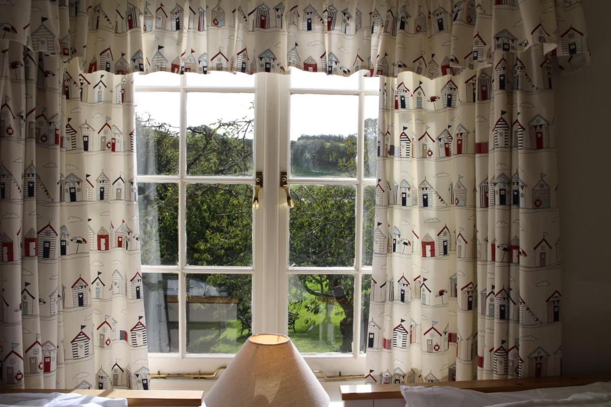Deluxe Double or Twin Room with Garden View photo 1