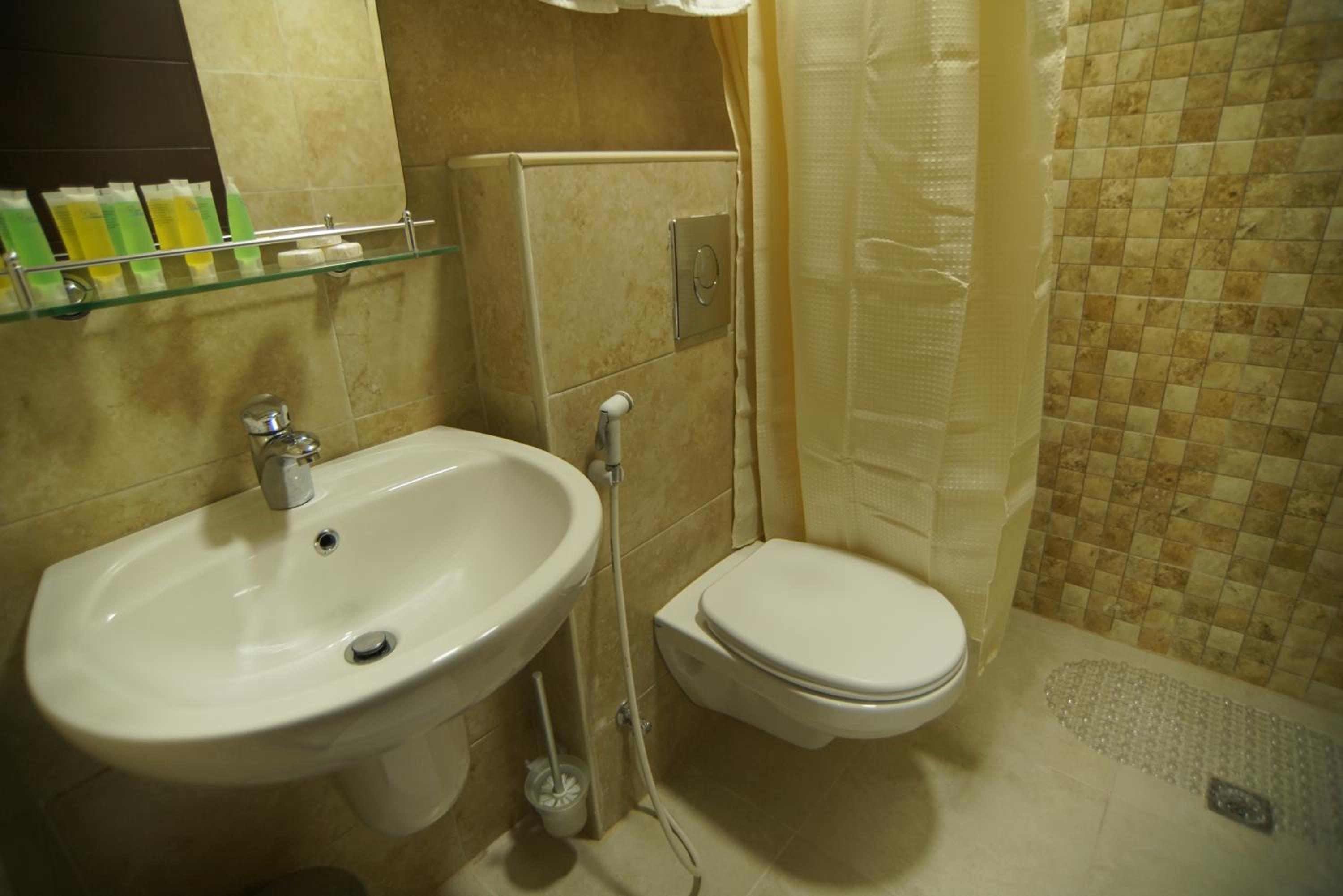 Deluxe Triple Room - Photo 4
