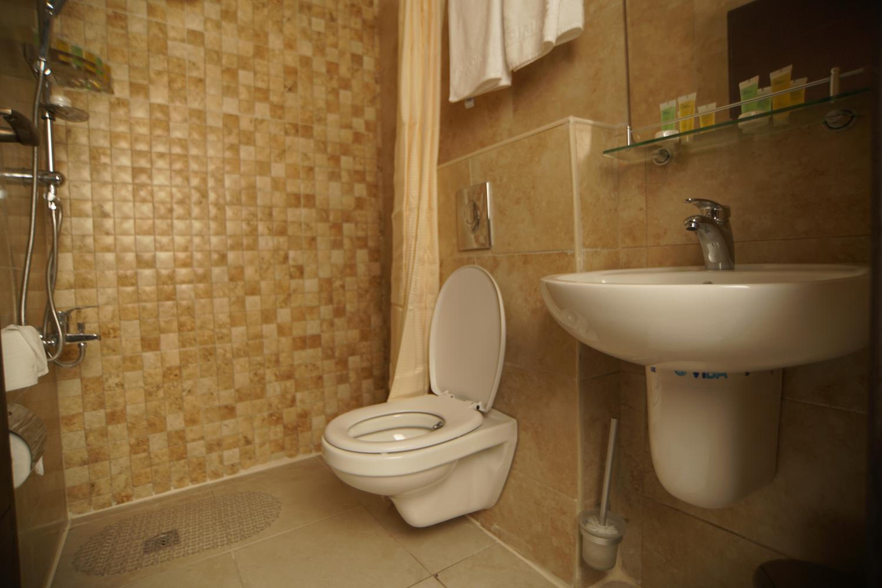 Deluxe Twin Room - Photo 5