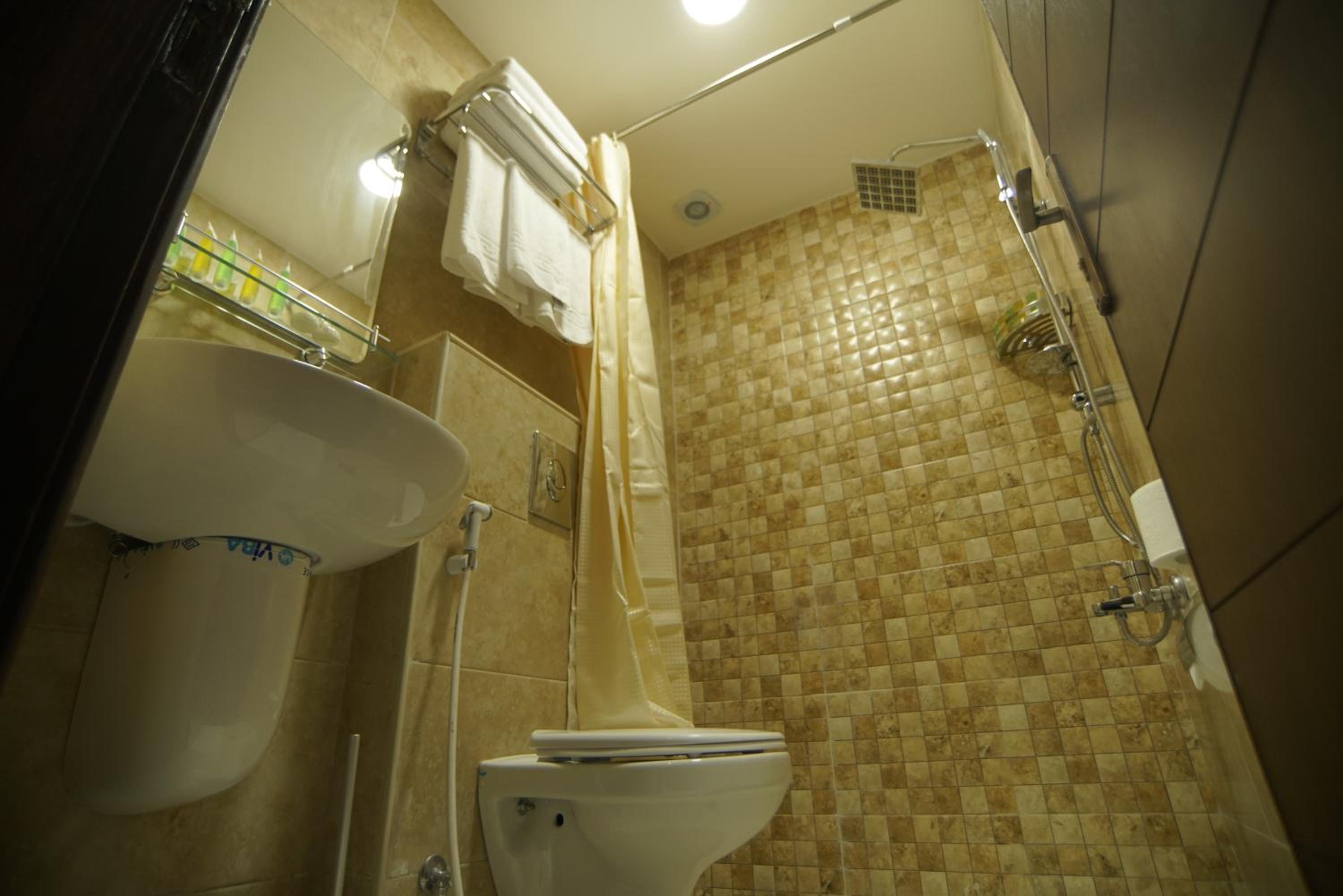 Deluxe Double Room - Photo 7