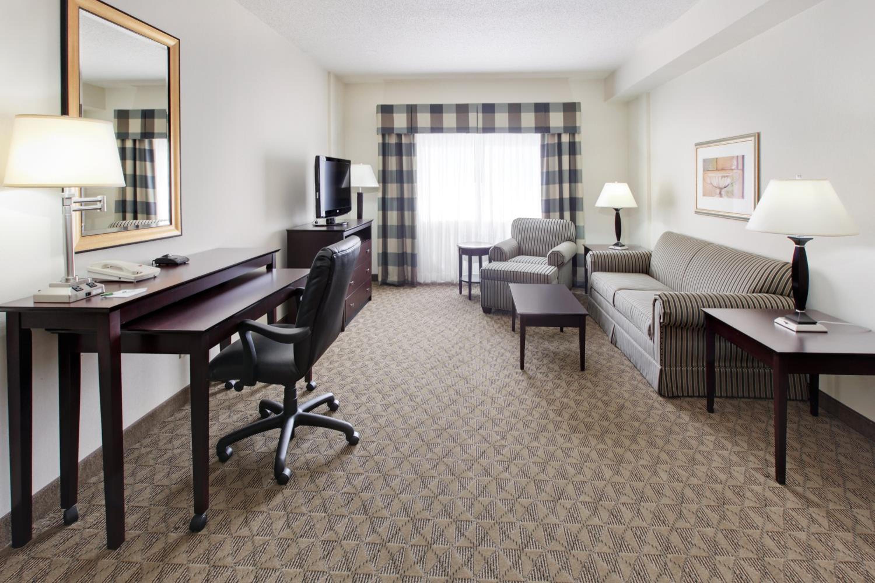 King Suite - Photo 5