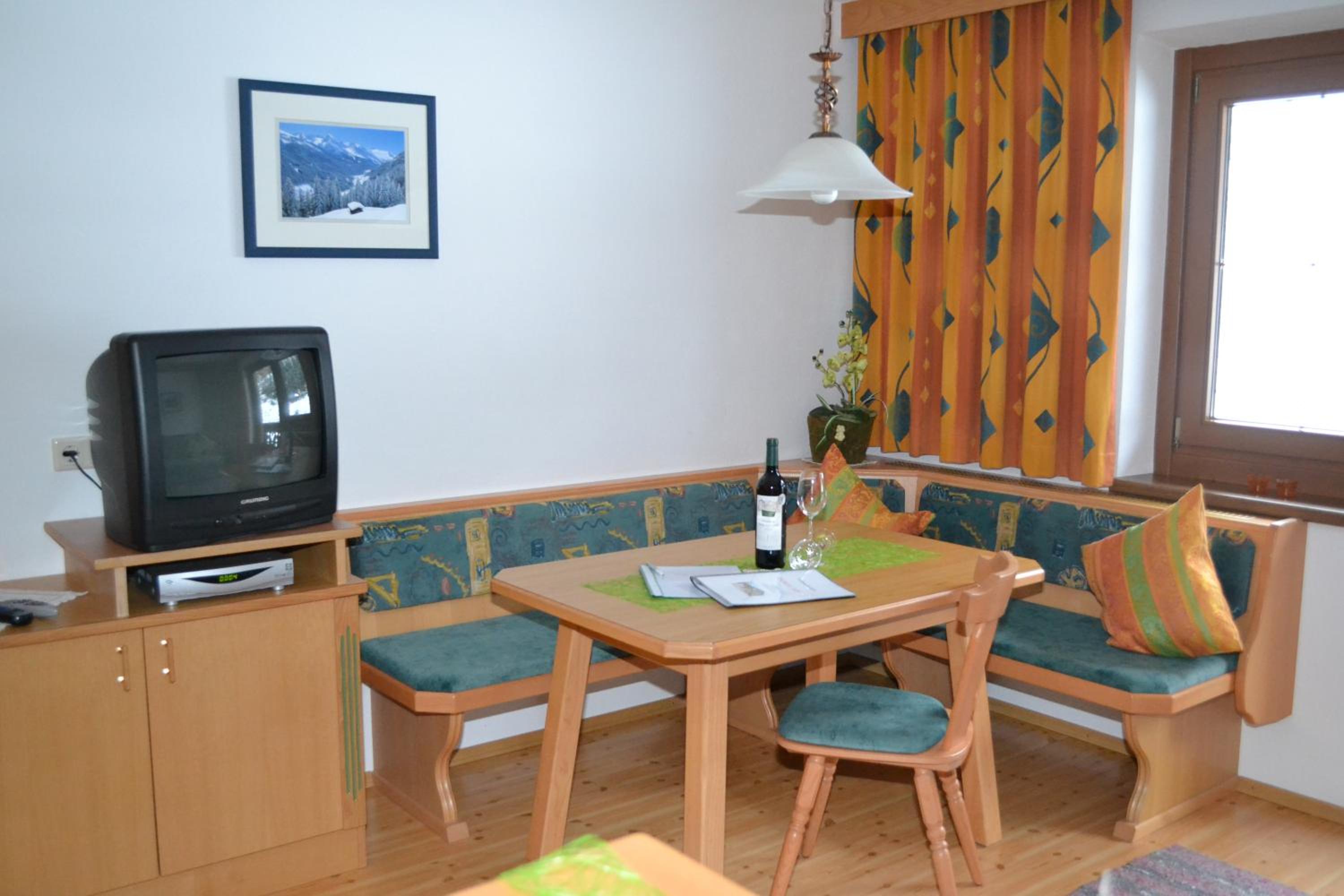 Superior One-Bedroom Apartment with Balcony photo 3