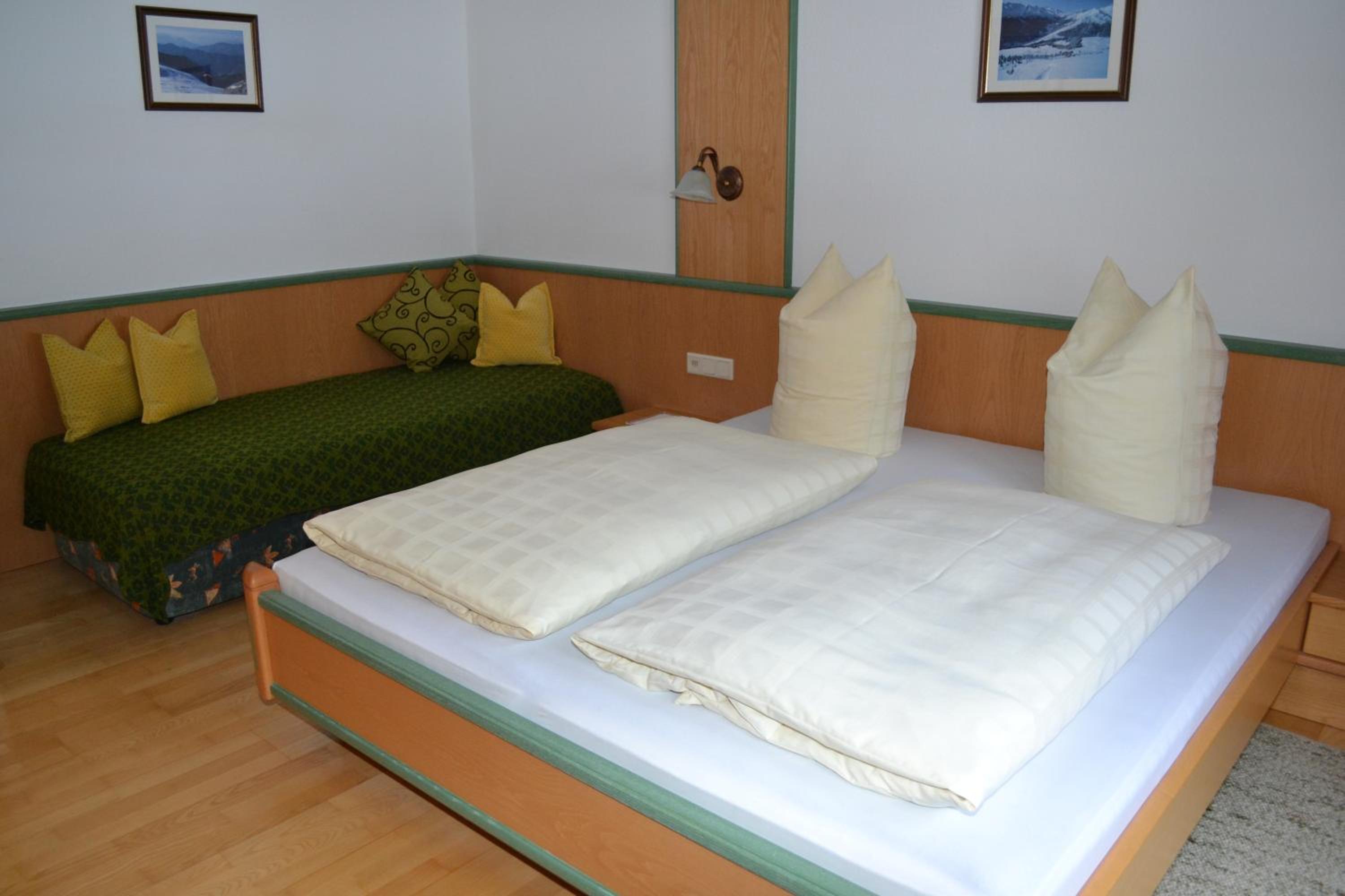 Superior One-Bedroom Apartment with Balcony photo 1