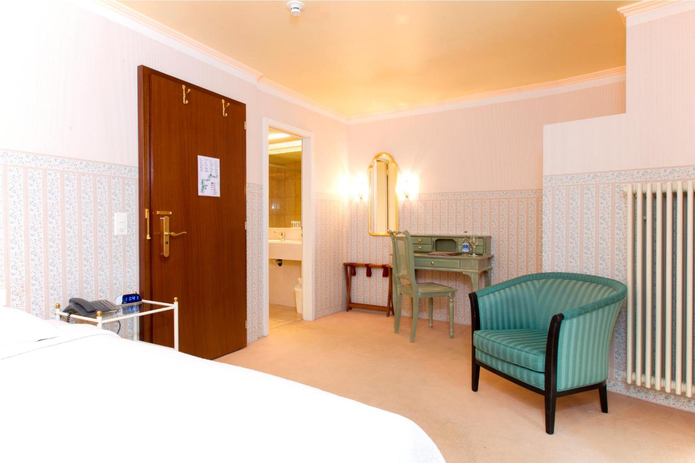 Classic Room with Balcony and Jungfrau view