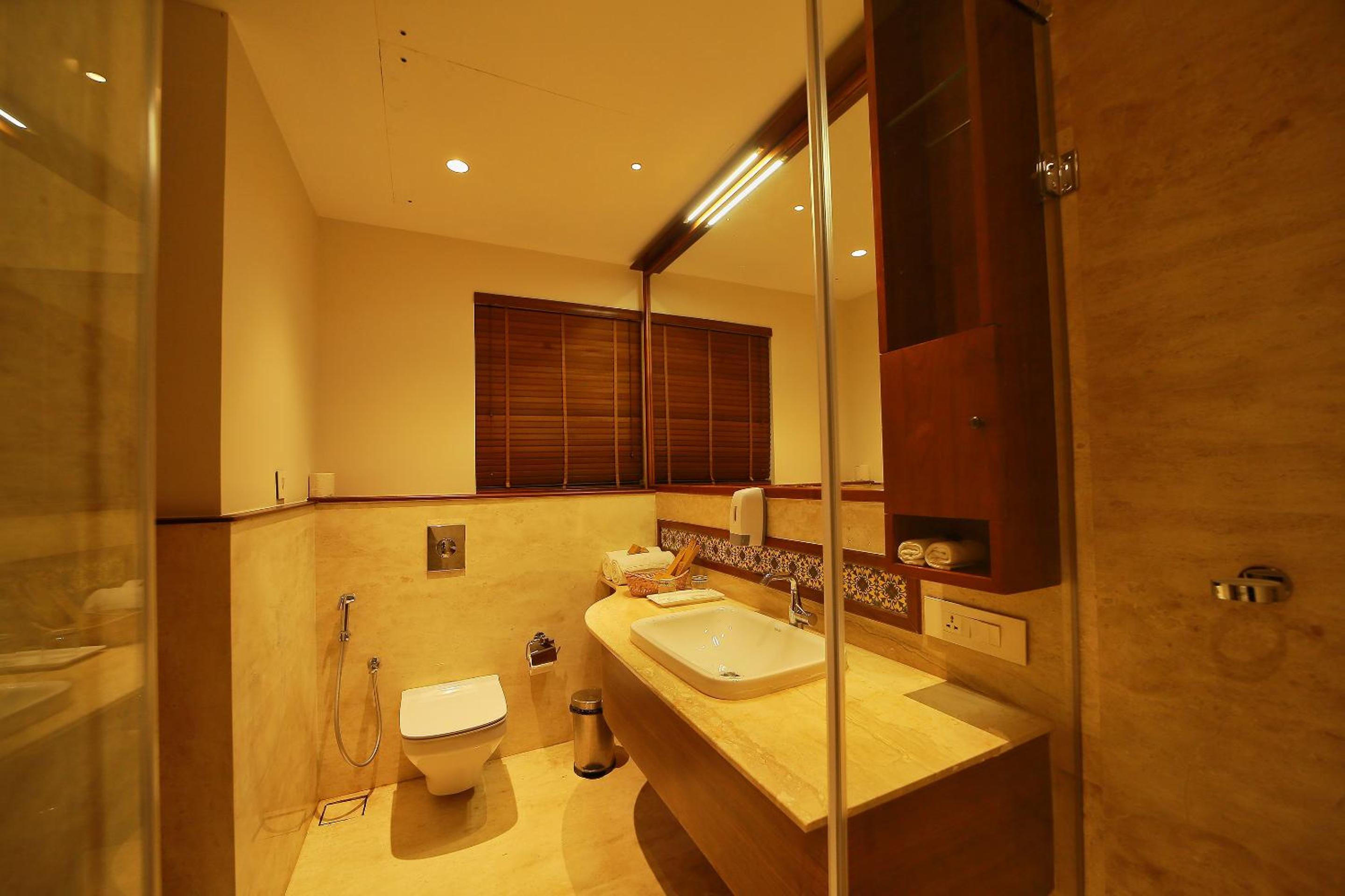 Jacuzzi Villa photo 2