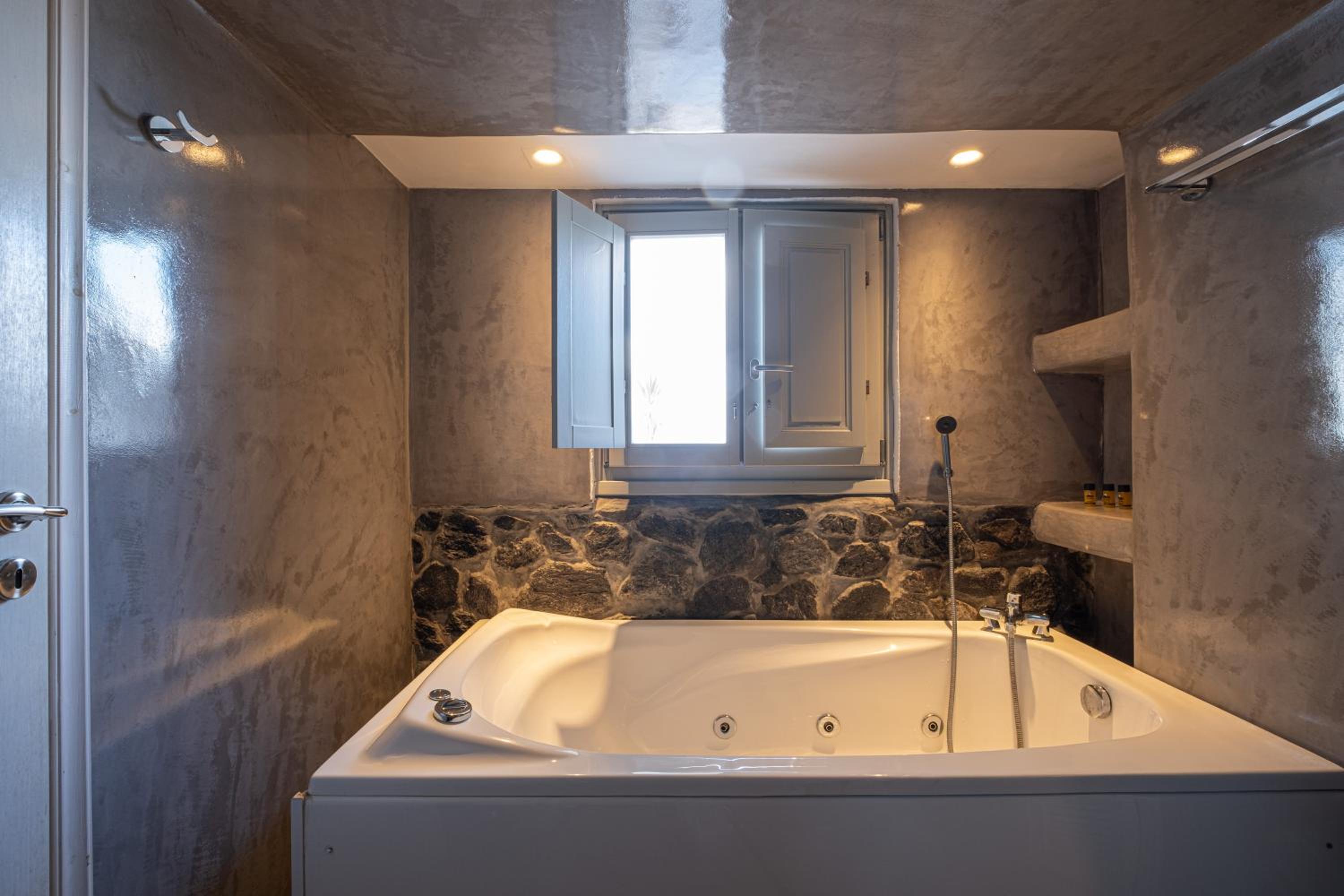 Executive Triple Room with Caldera View	 - Photo 6