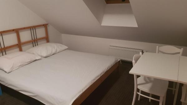 Double Room - Photo 1