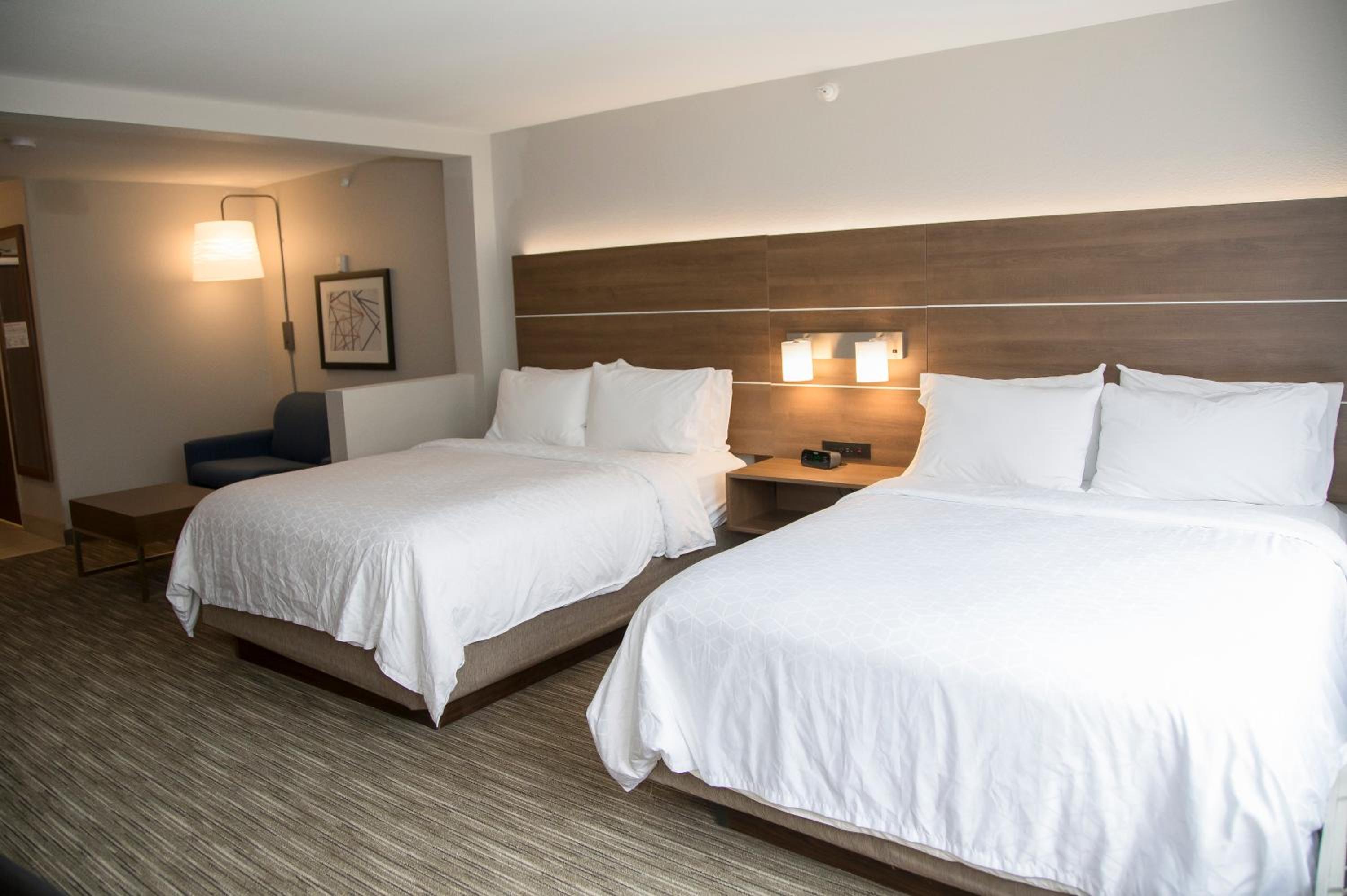 Suite with Two Beds - Non-Smoking - Photo 5