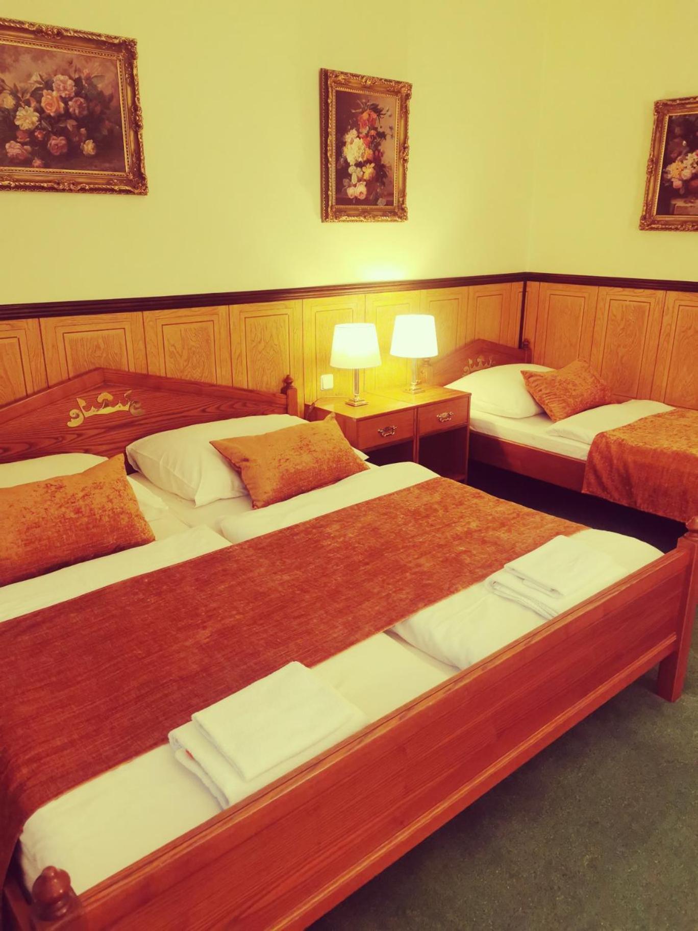 Triple Room