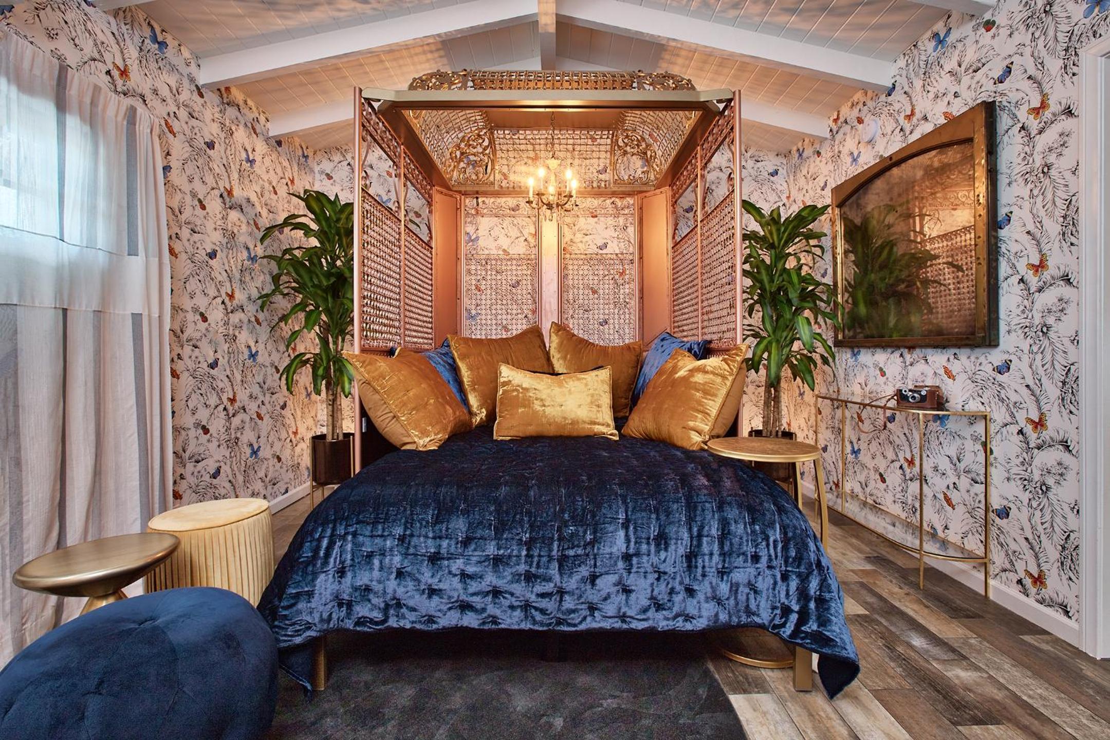 Paris Suite