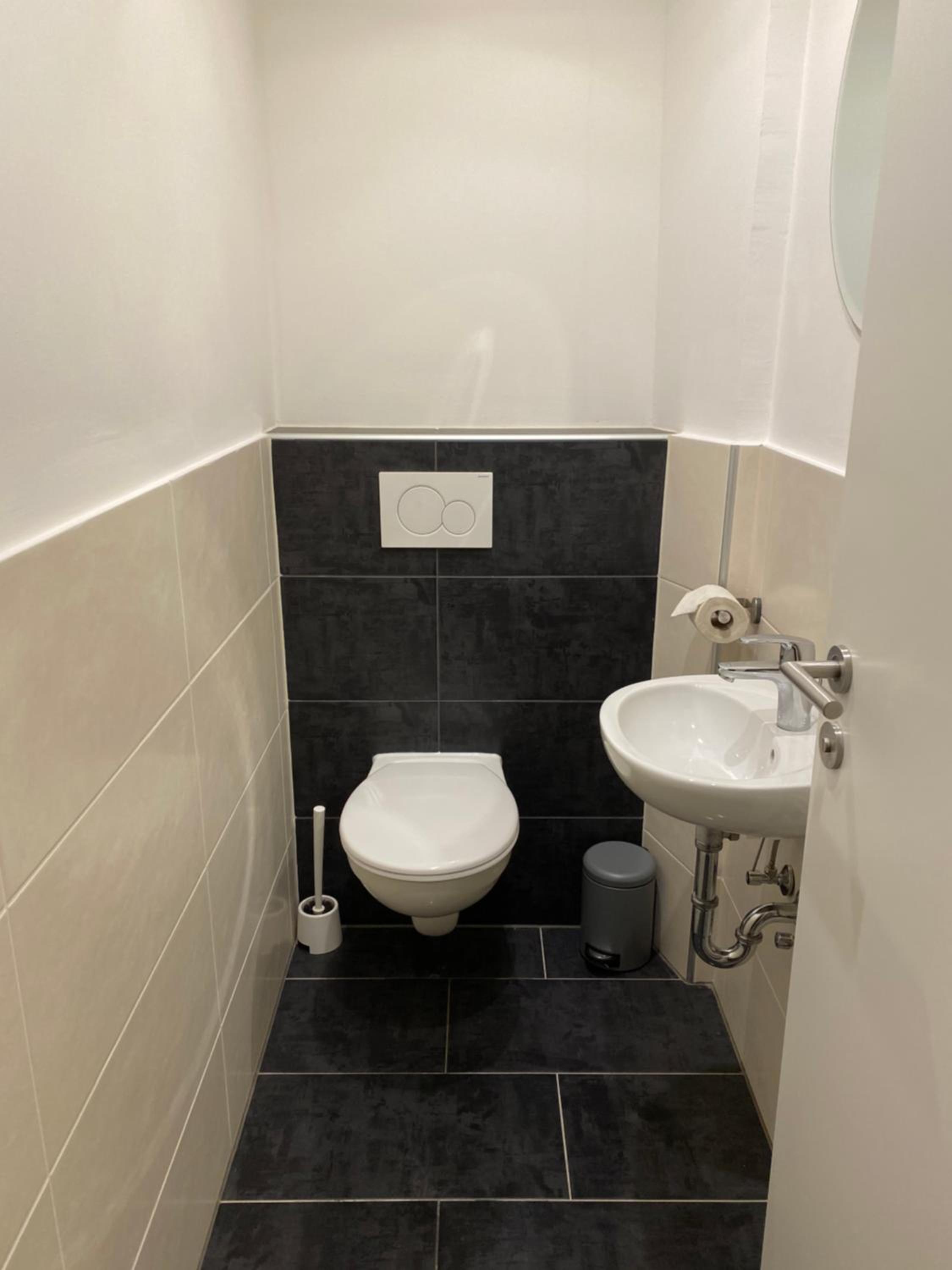 One-Bedroom Apartment - Top 1 photo 2