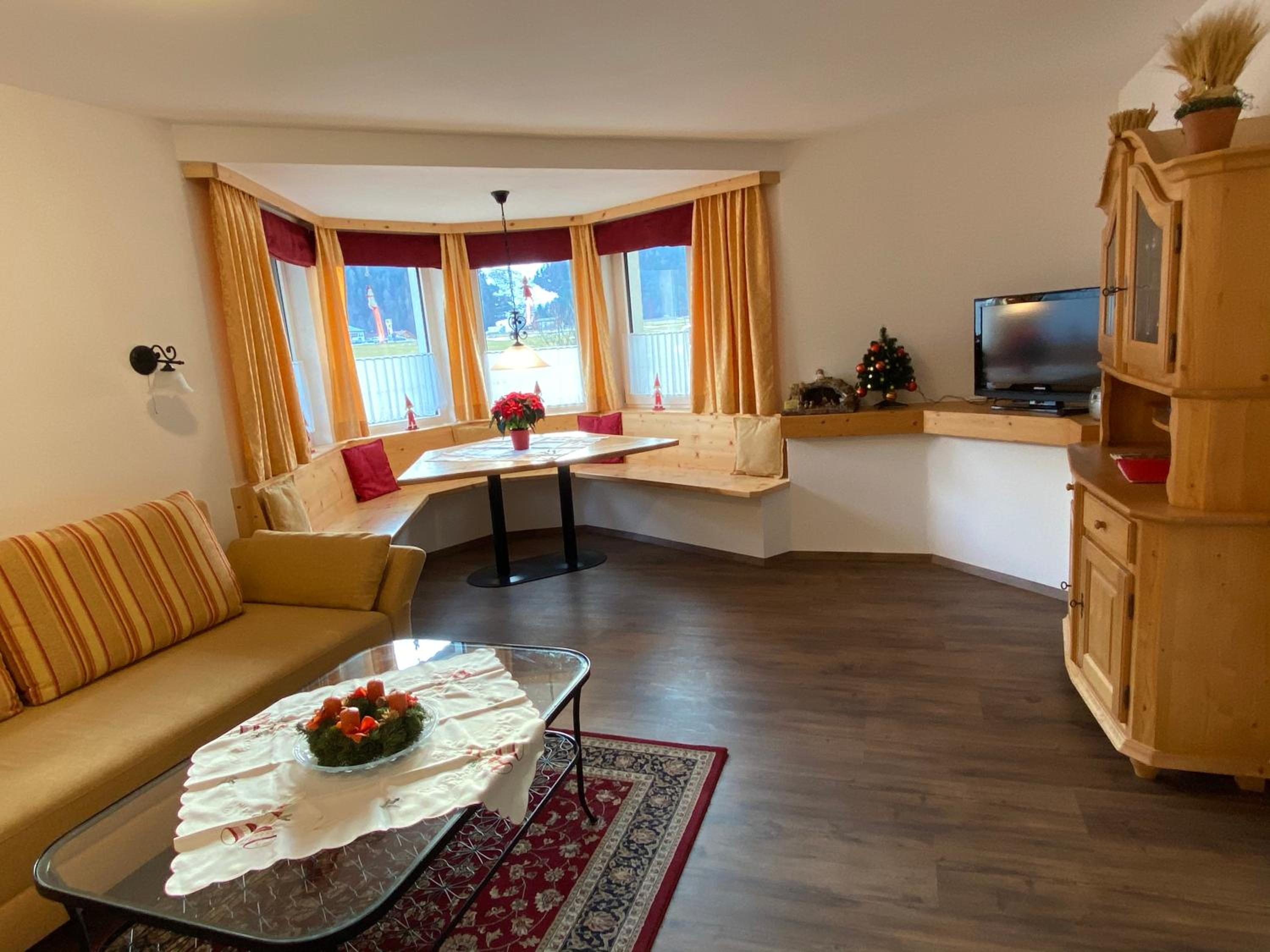One-Bedroom Apartment - Top 1 photo 1