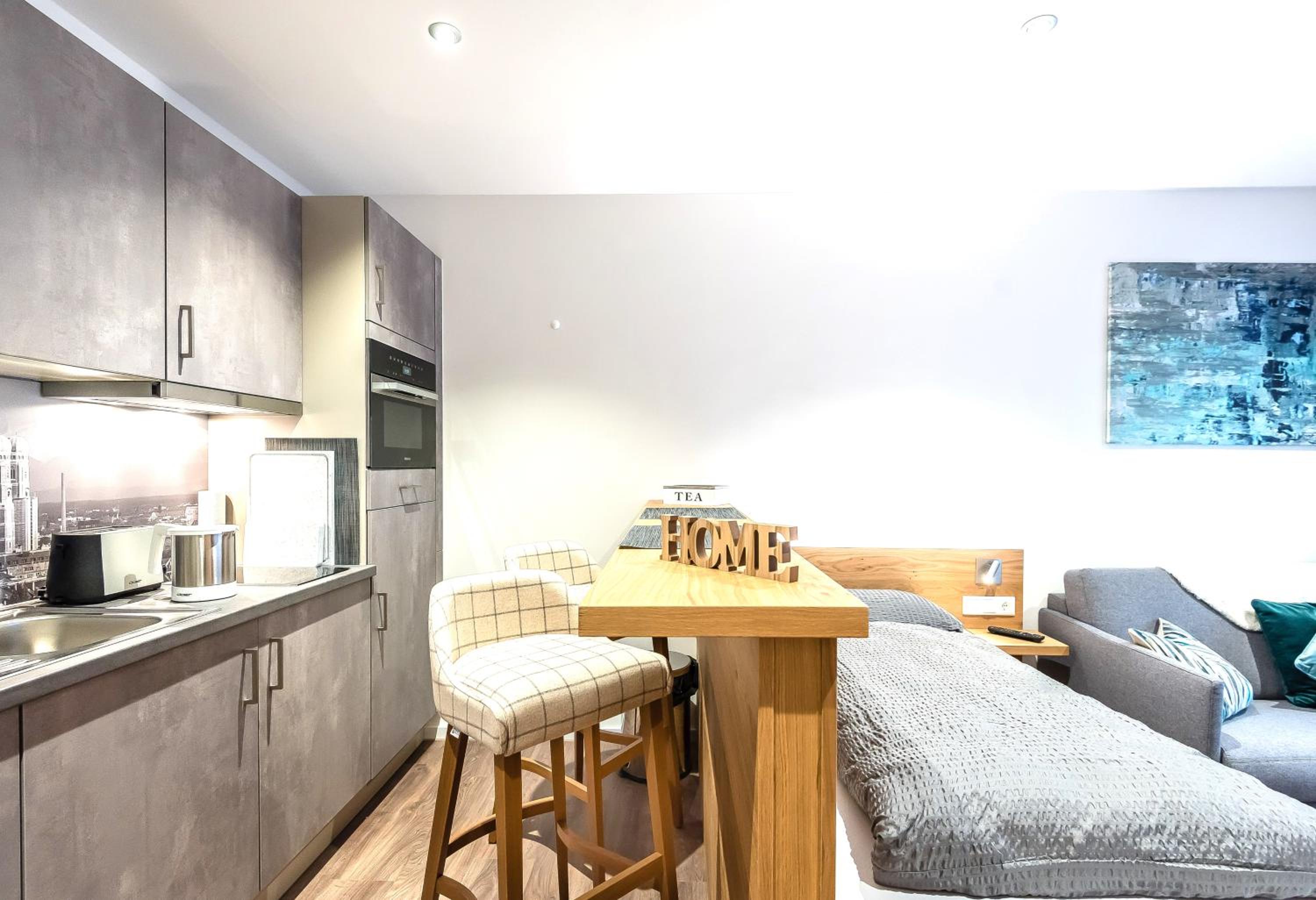 Deluxe Apartment