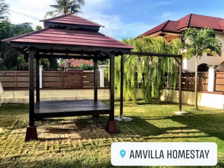 Three-Bedroom Villa photo 2