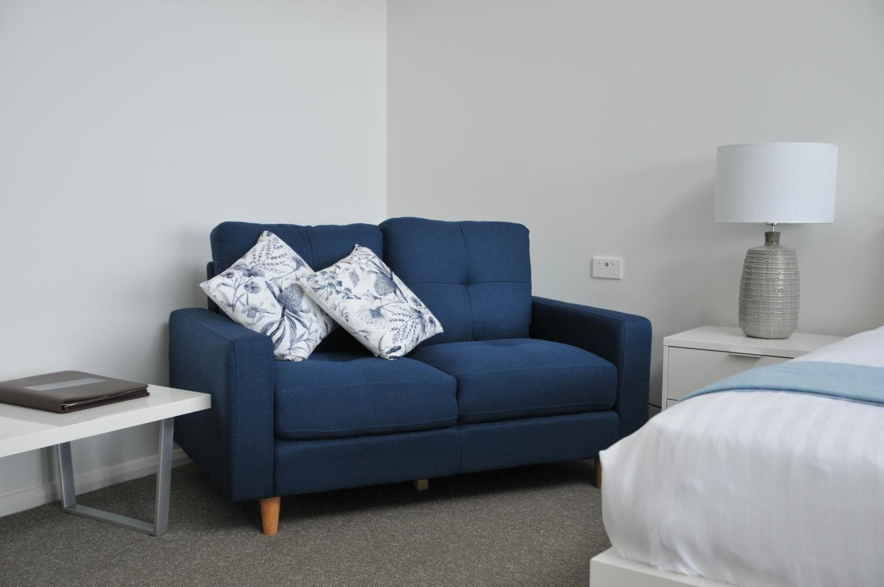 Queen Studio - Disability Access - Photo 2