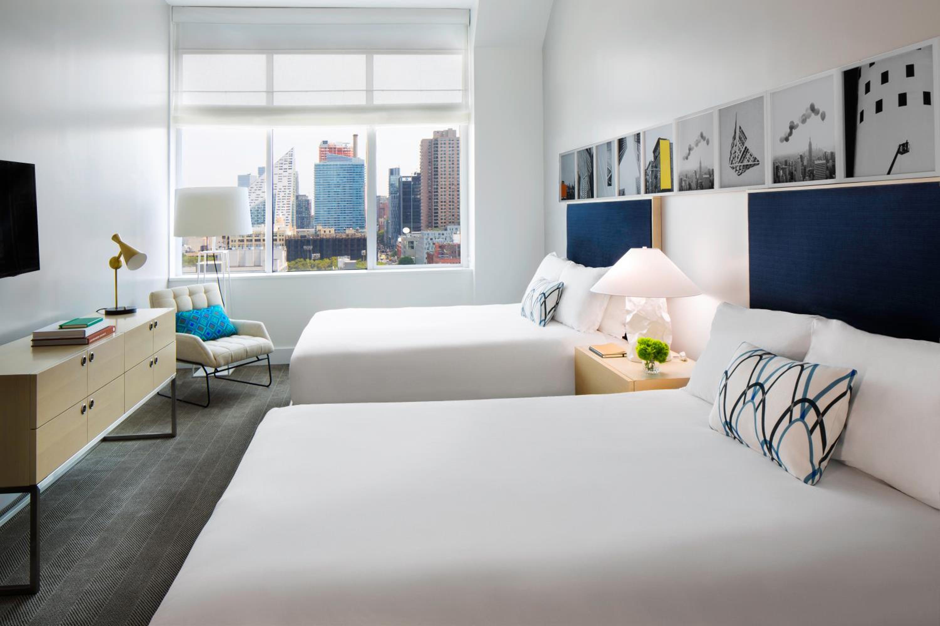 Deluxe Queen Room with Two Queen Beds - Disability Access photo 1