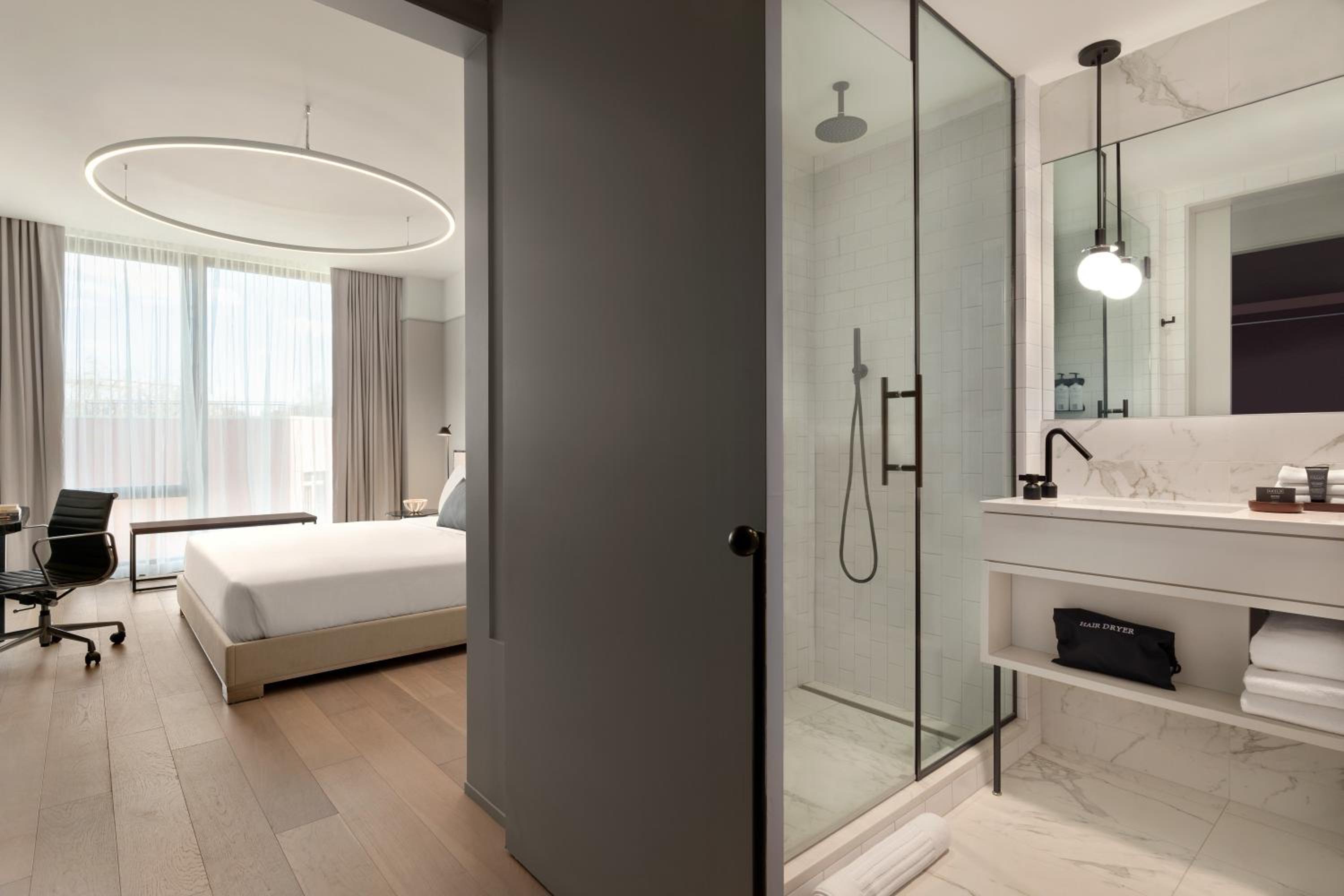 Standard Queen Room - Photo 3