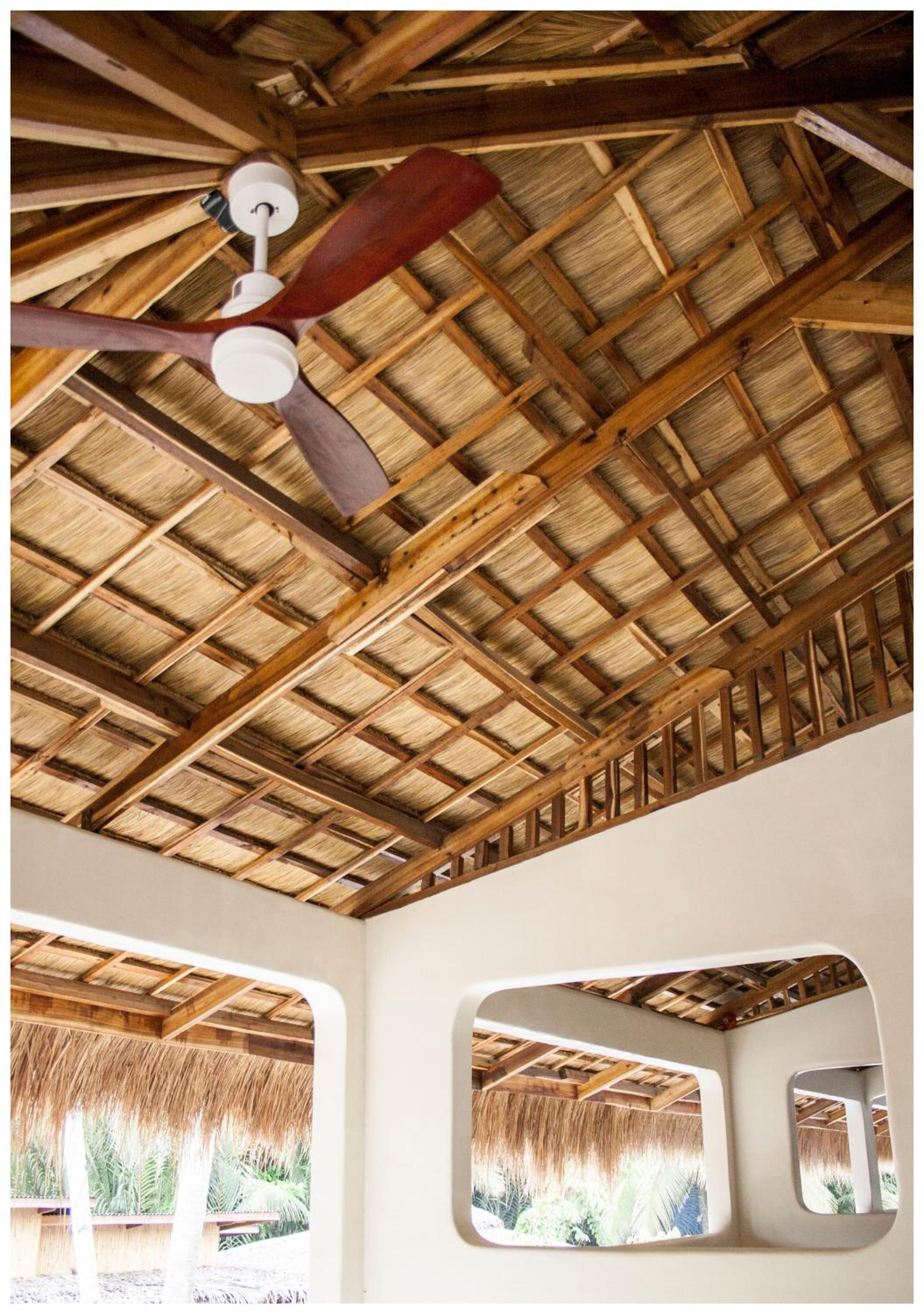 Twin Room with Balcony - Photo 9