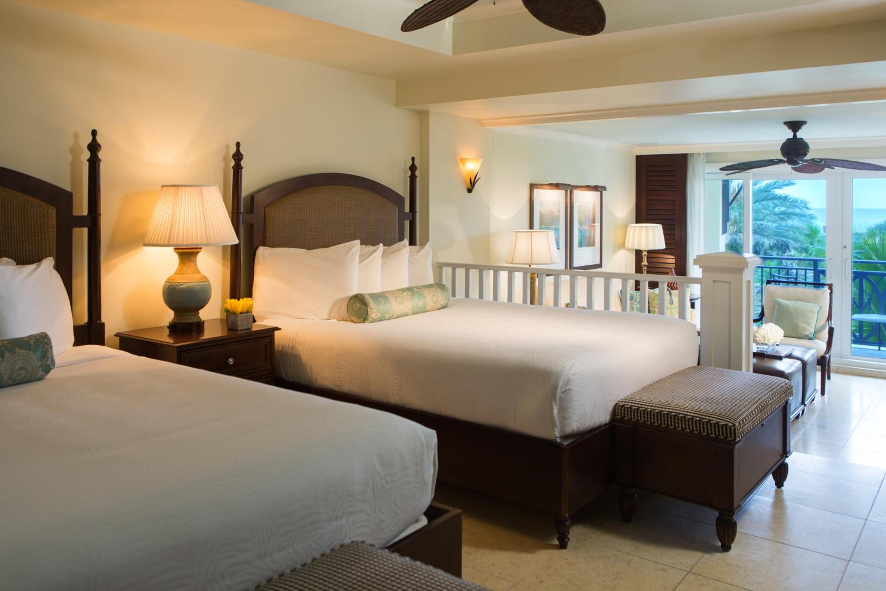 Studio Suite with Two Queen Beds - Photo 4