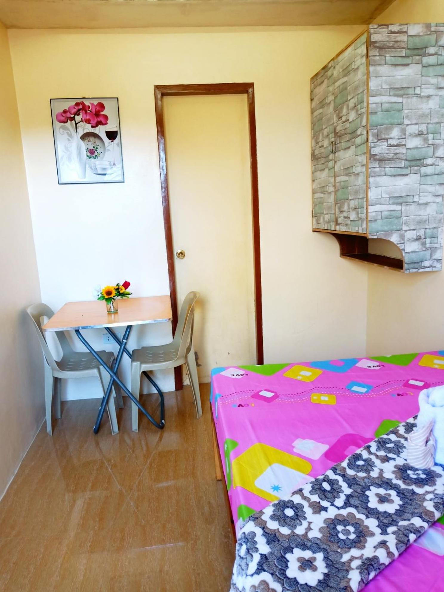 Budget Double Room - Photo 29