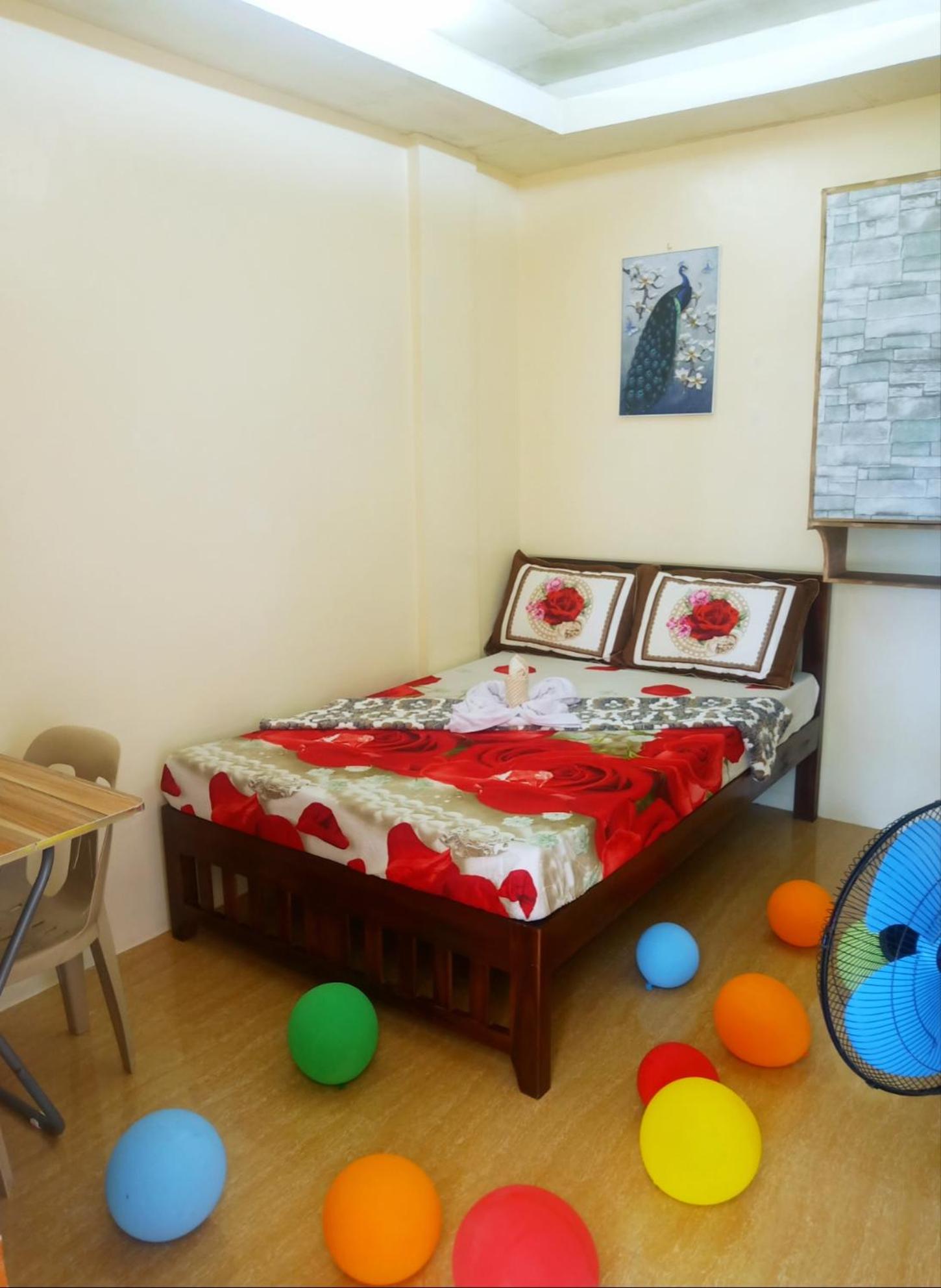Budget Double Room - Photo 34