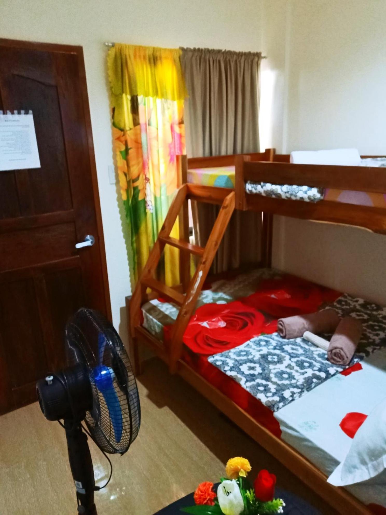 Small Double Room - Photo 1