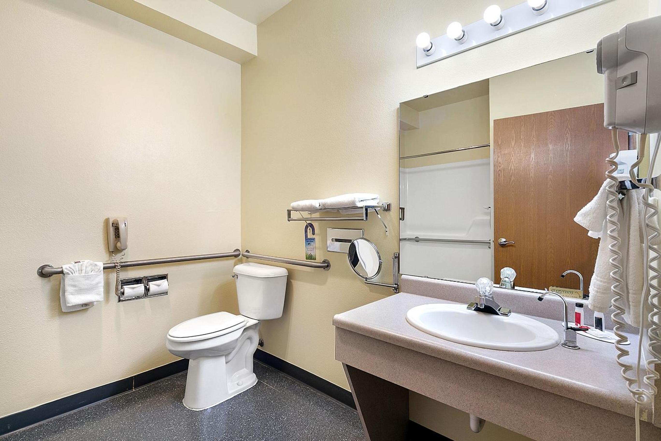 King Room - Mobility Access/Non-Smoking - Photo 5