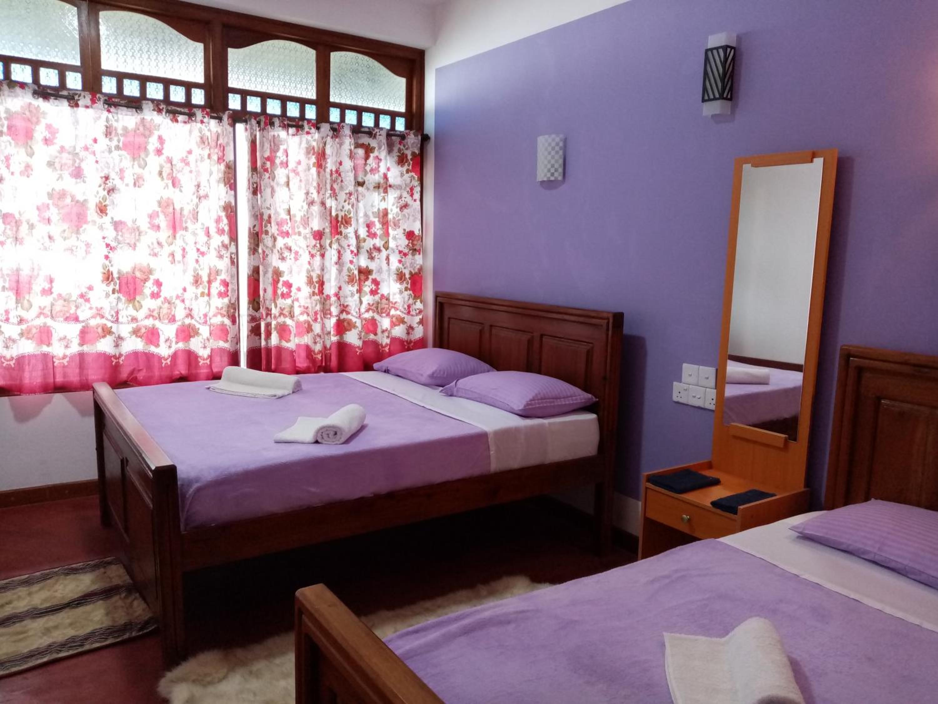 Luxury Triple Room