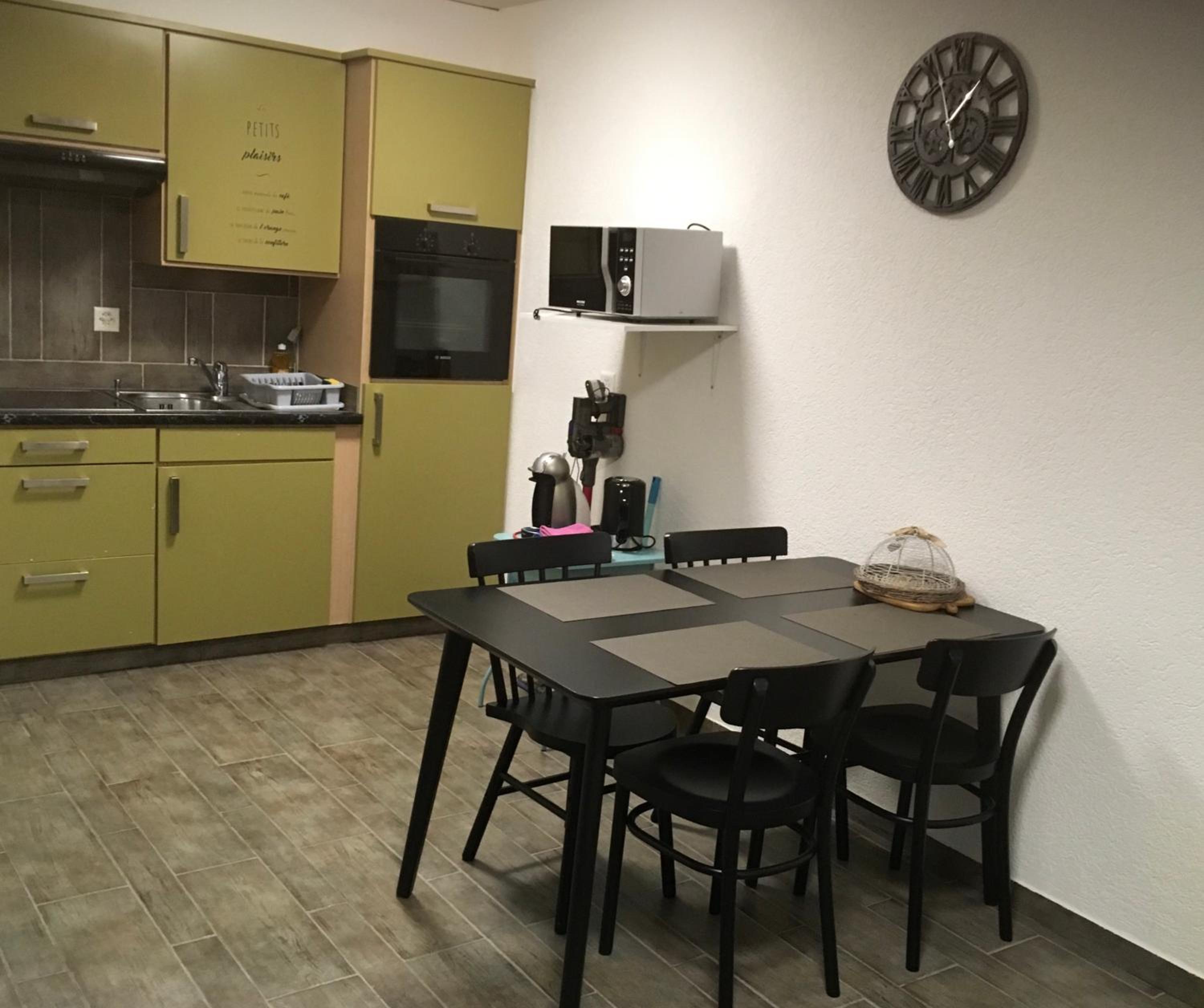 Apartment photo 3
