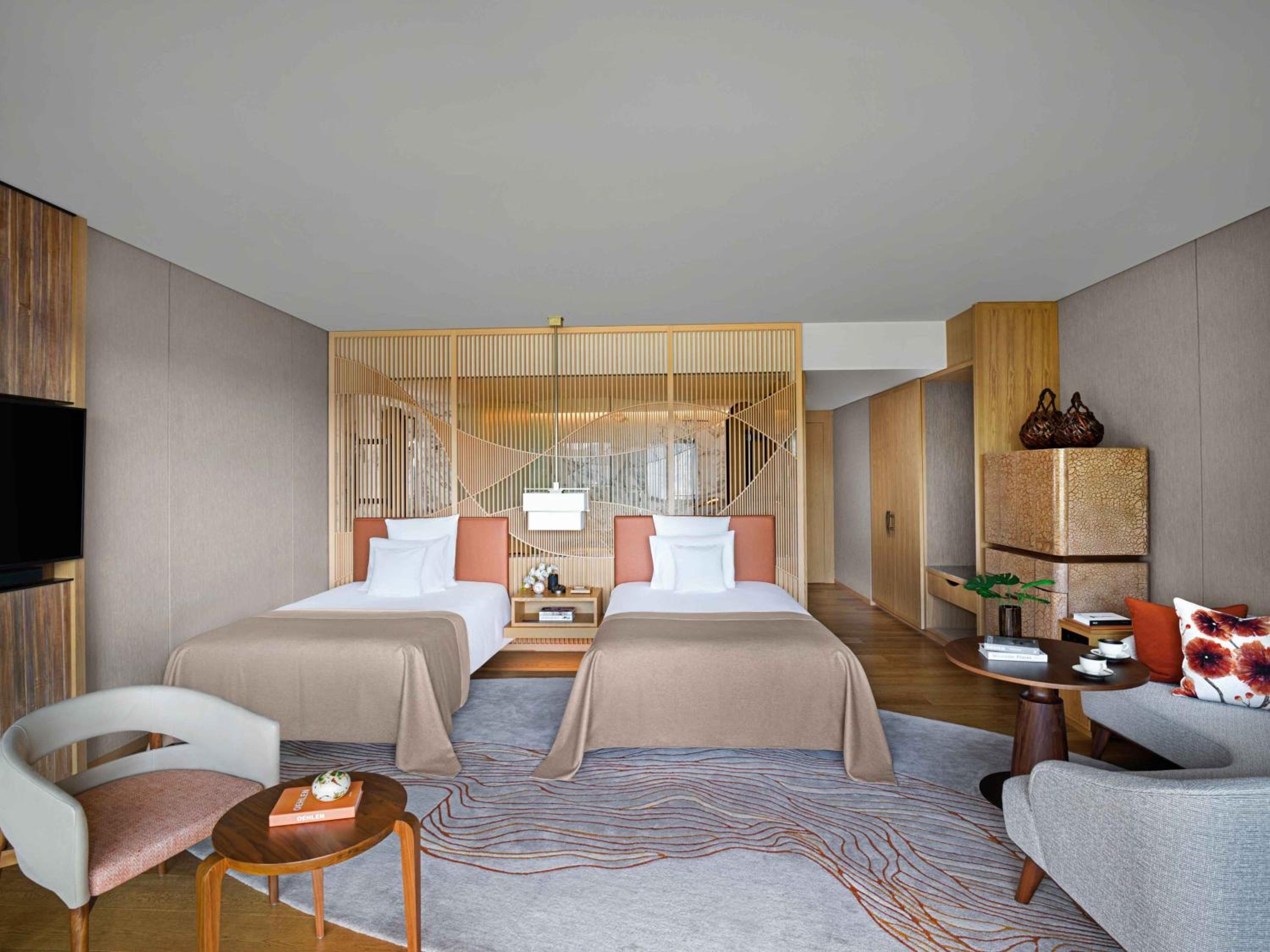Classic Double Room with Two Double Beds - Photo 3