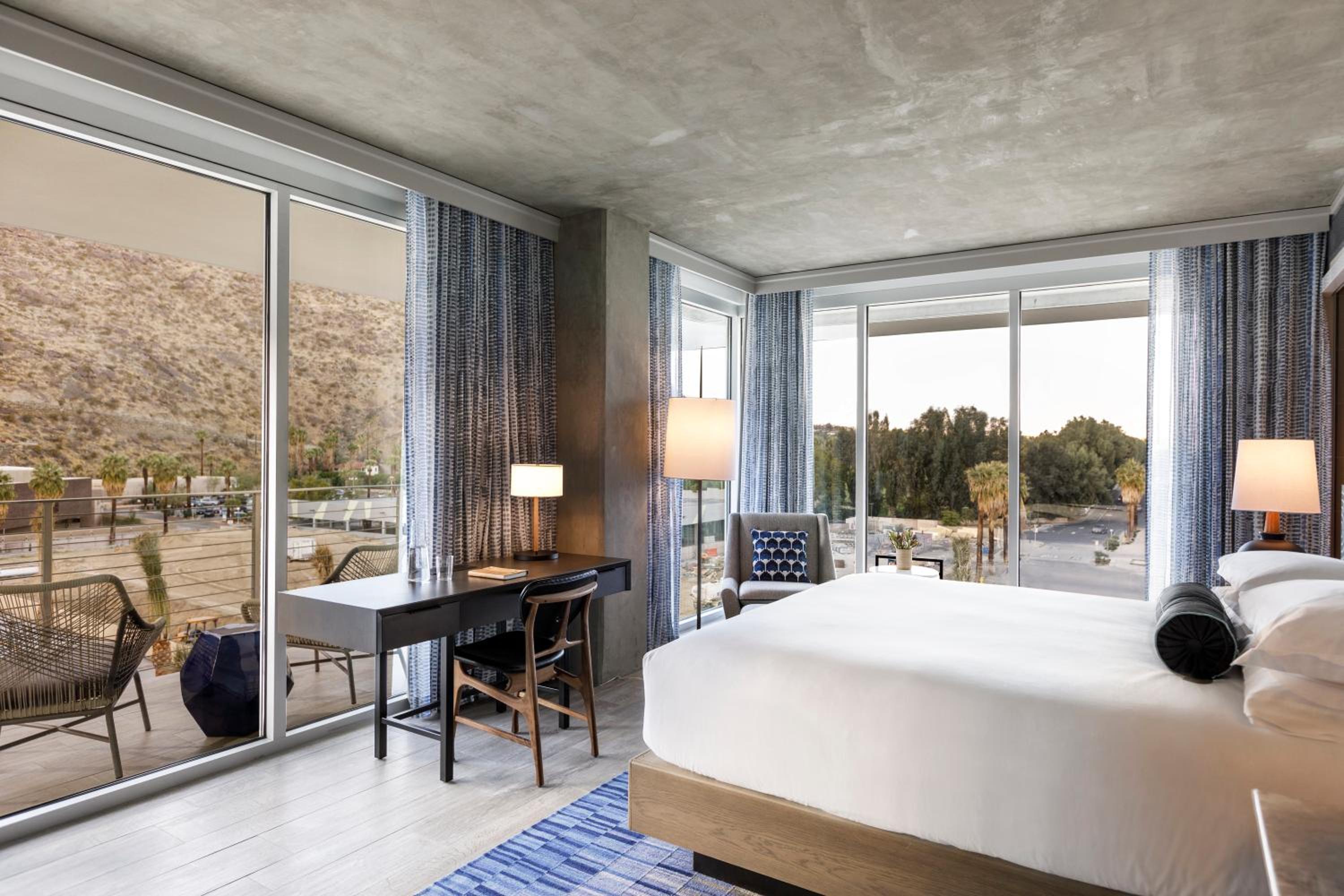 Premium King Room with Tub and Walk-In Shower