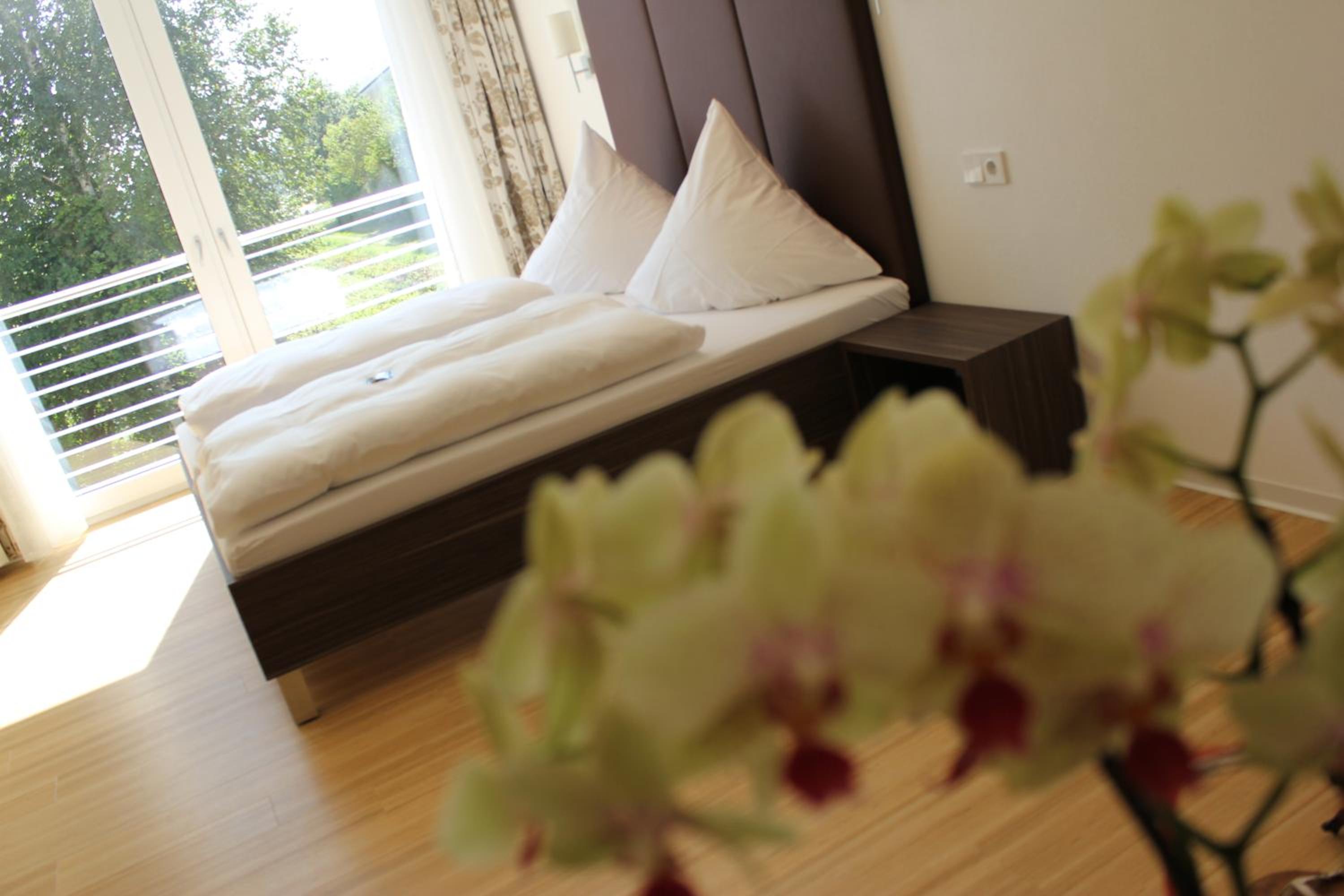 Double Room with View - Photo 2