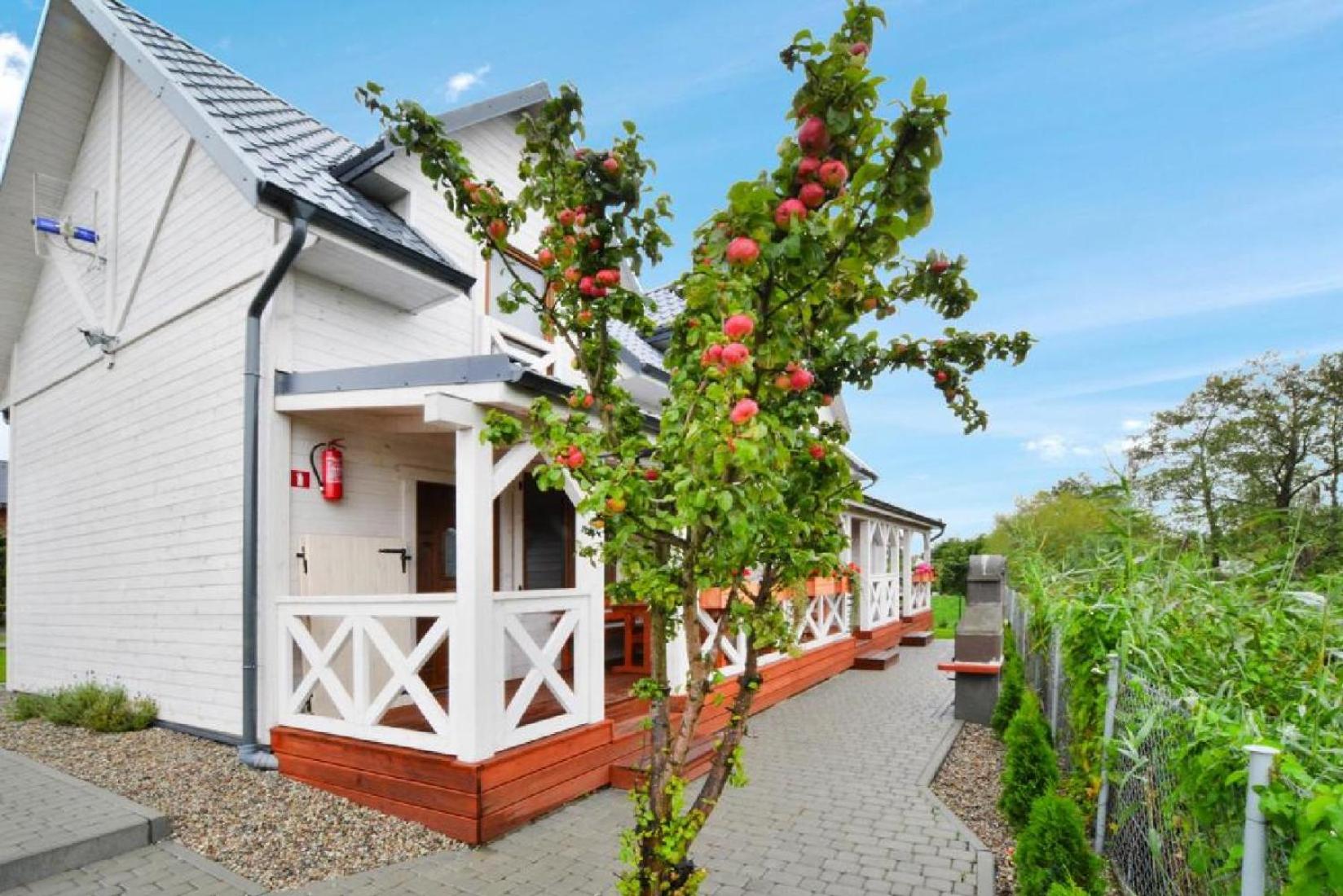 Two-Bedroom House - Photo 15