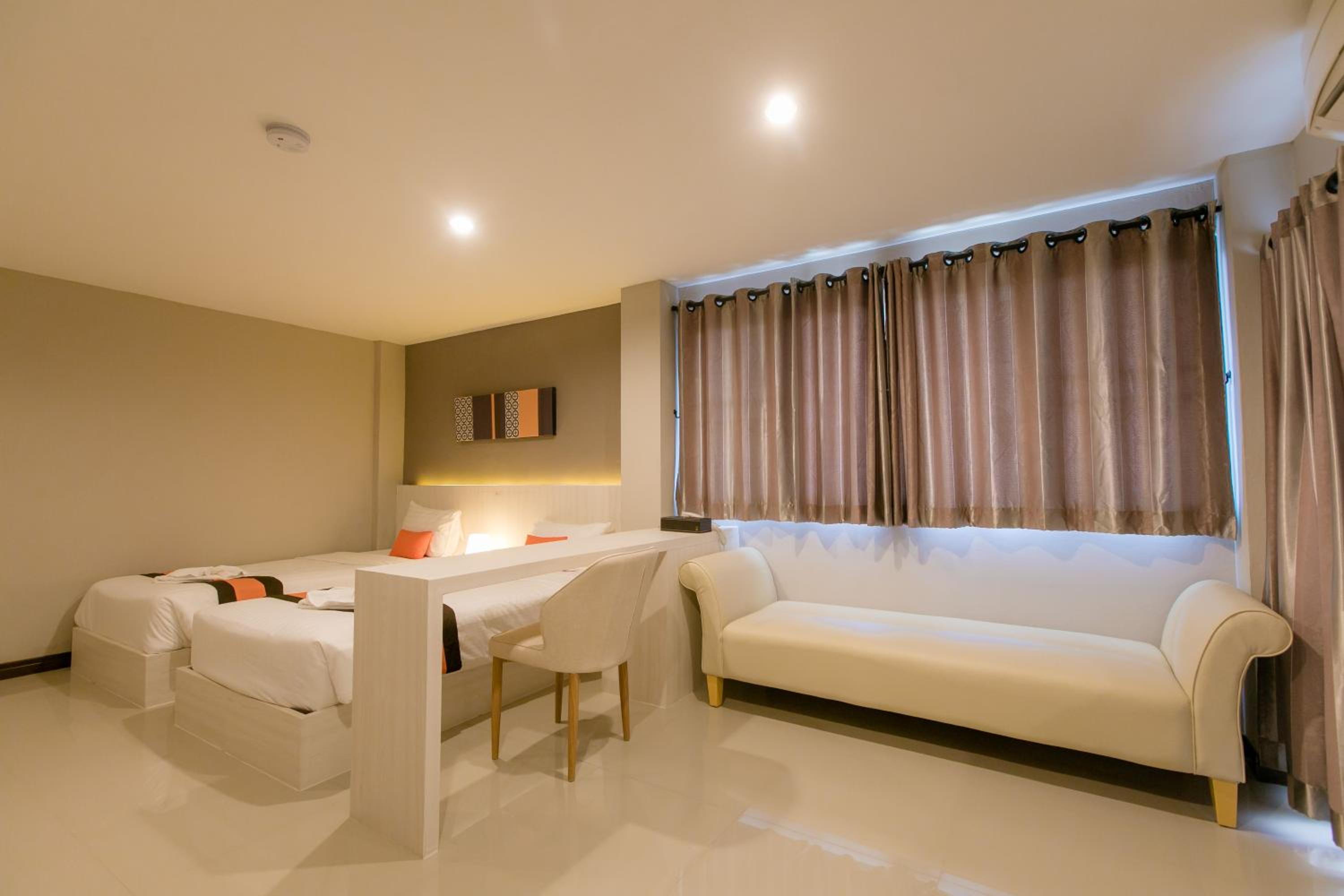 Grand Deluxe Twin - Photo 3
