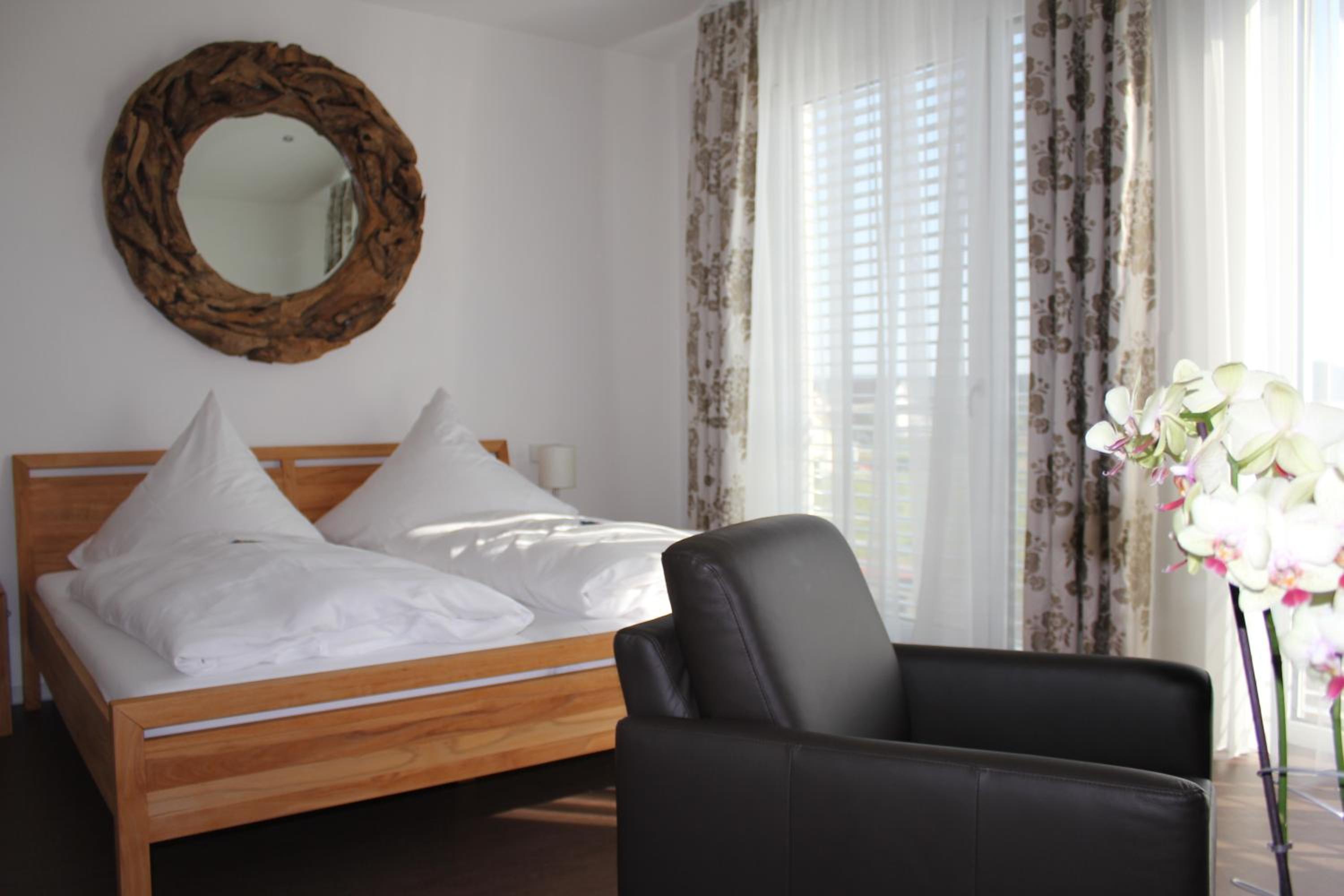 Double Room with View - Photo 4