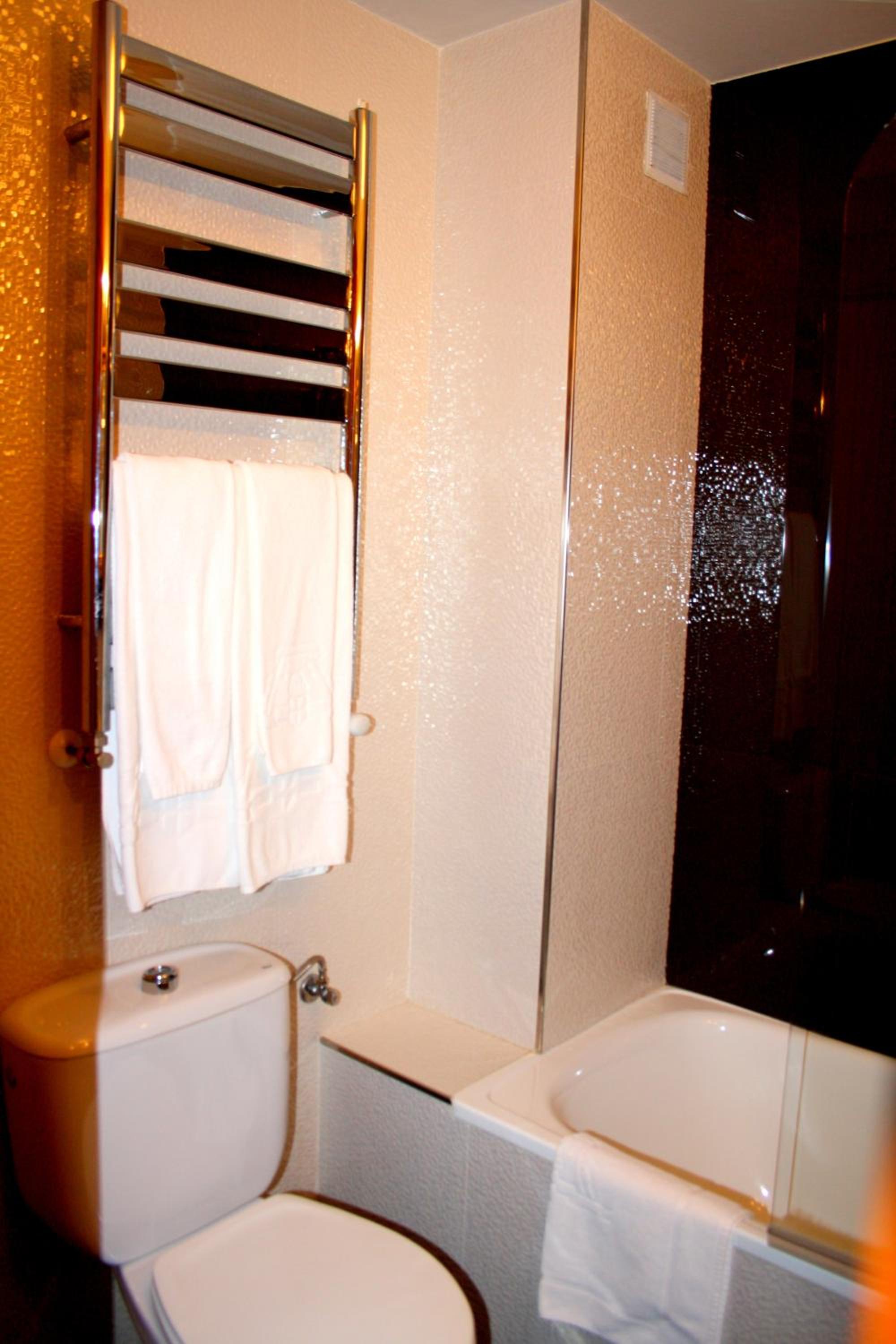 Single Room photo 2