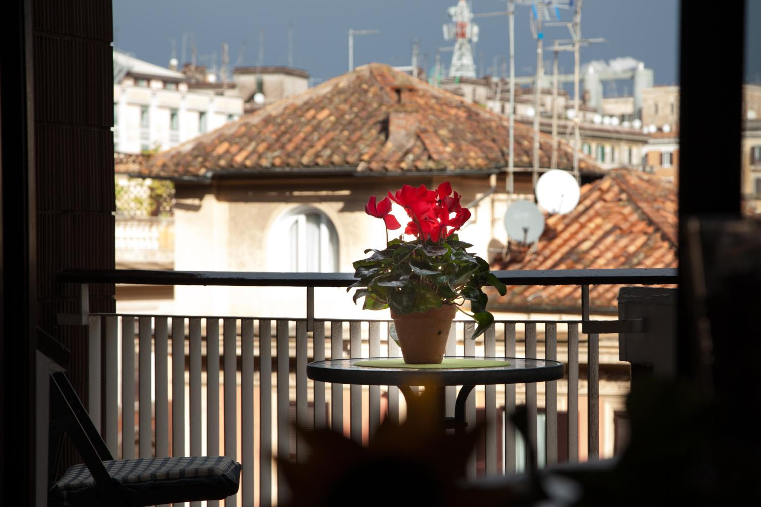 Double Room with Balcony photo 3