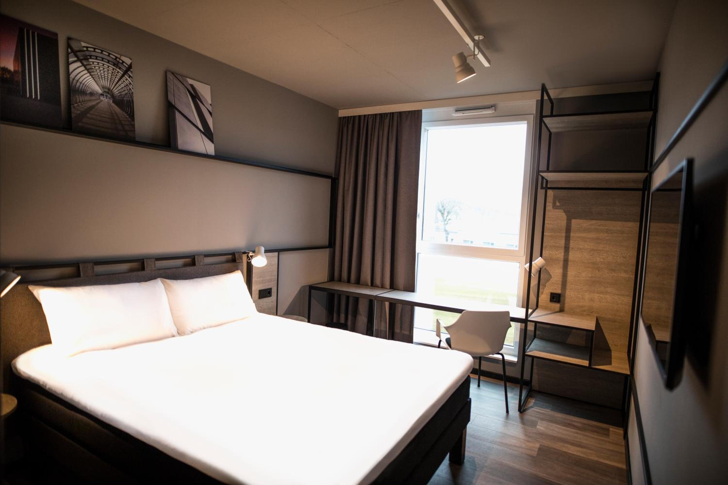 Standard Double Room - Photo 5
