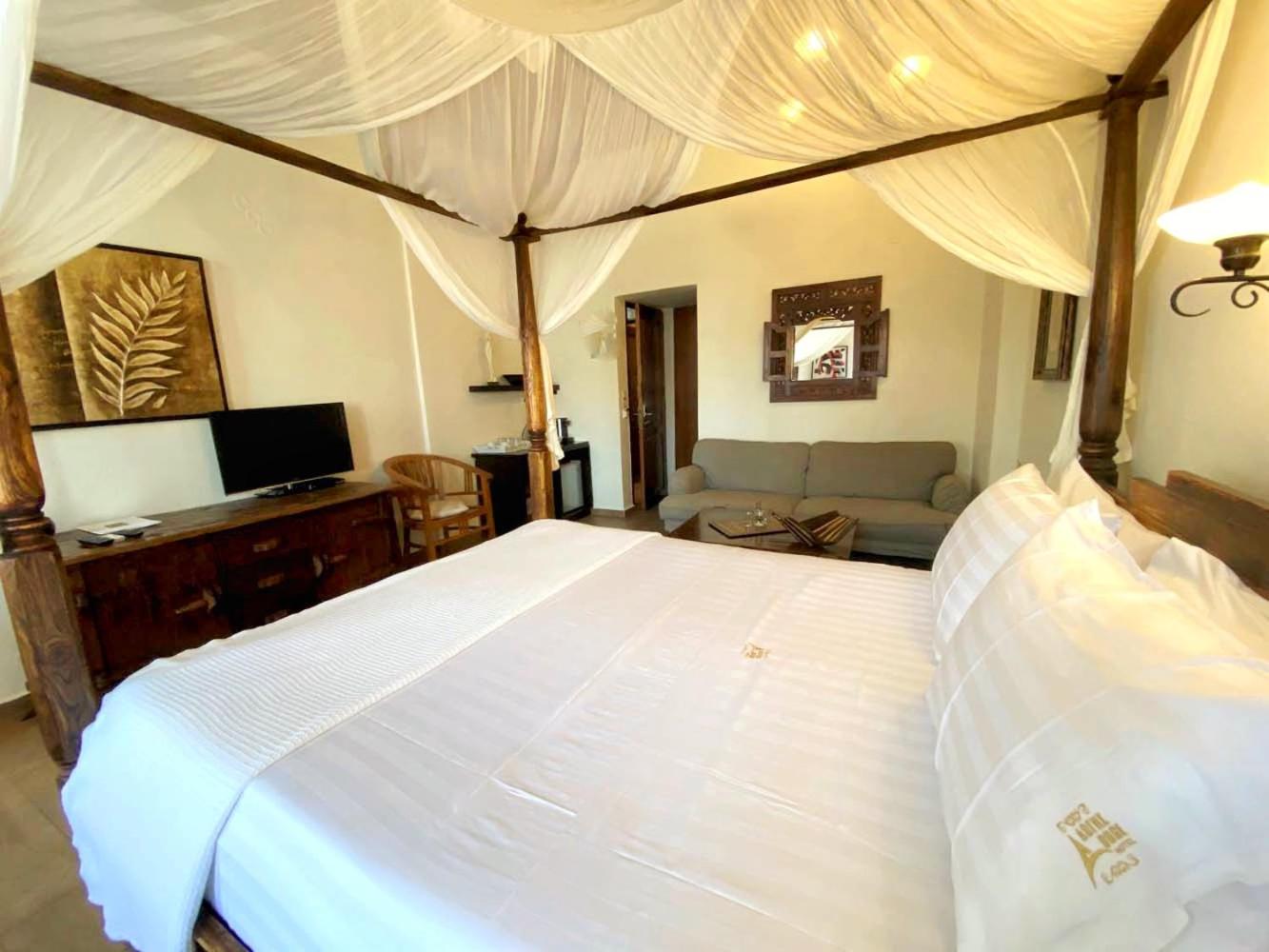 Junior Suite - Photo 22