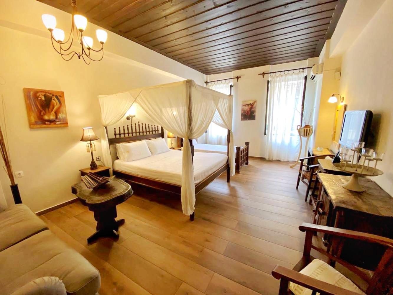 Junior Suite - Photo 1