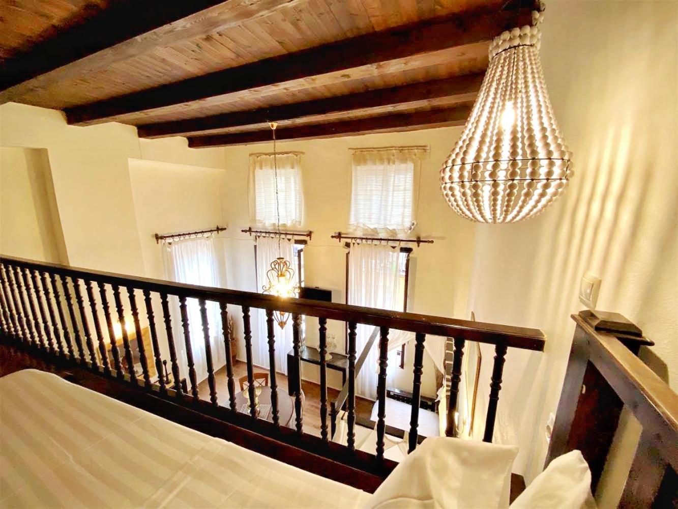 Superior Suite - Split Level - Photo 2
