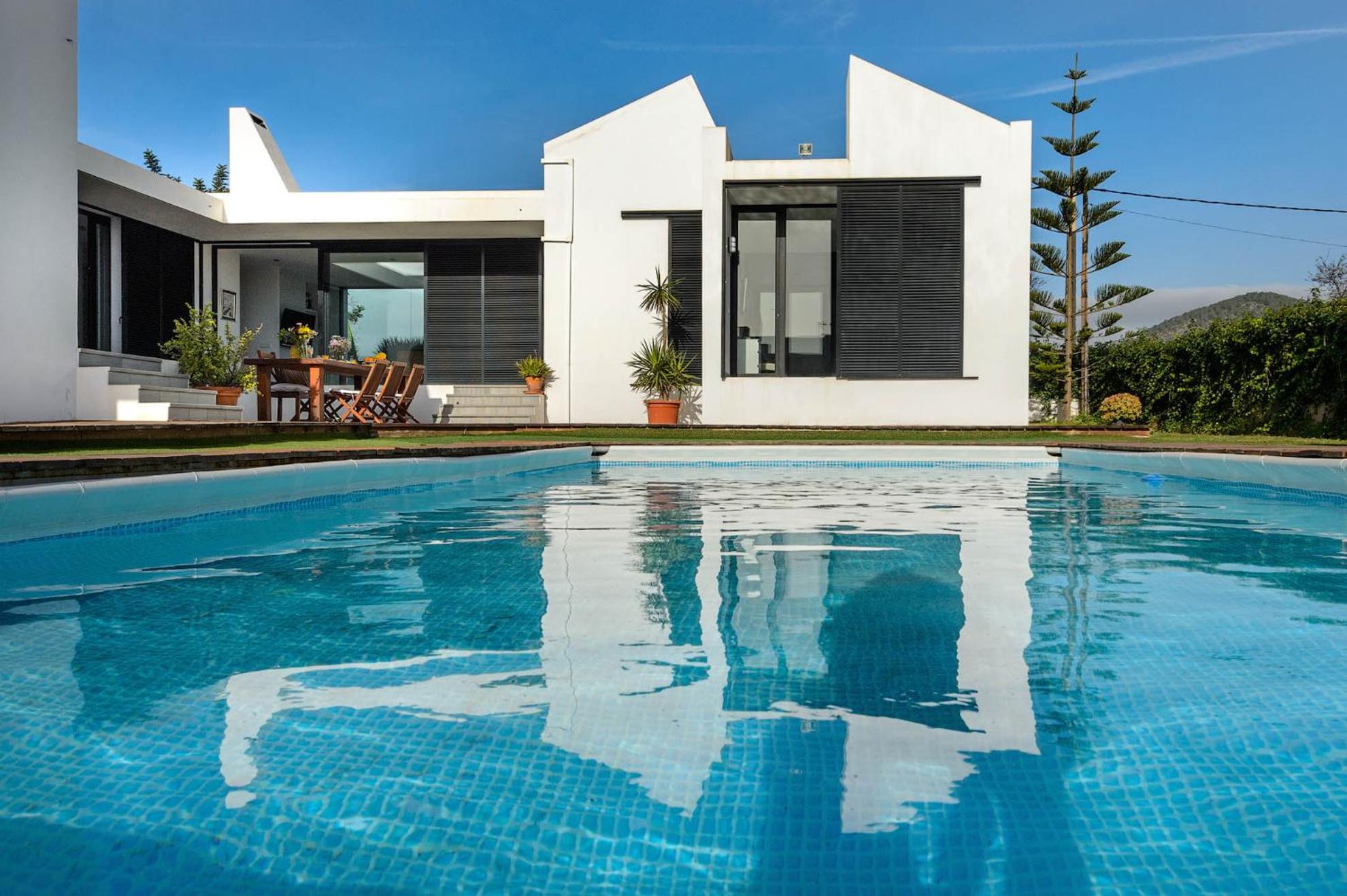 Villa with Private Pool photo 2